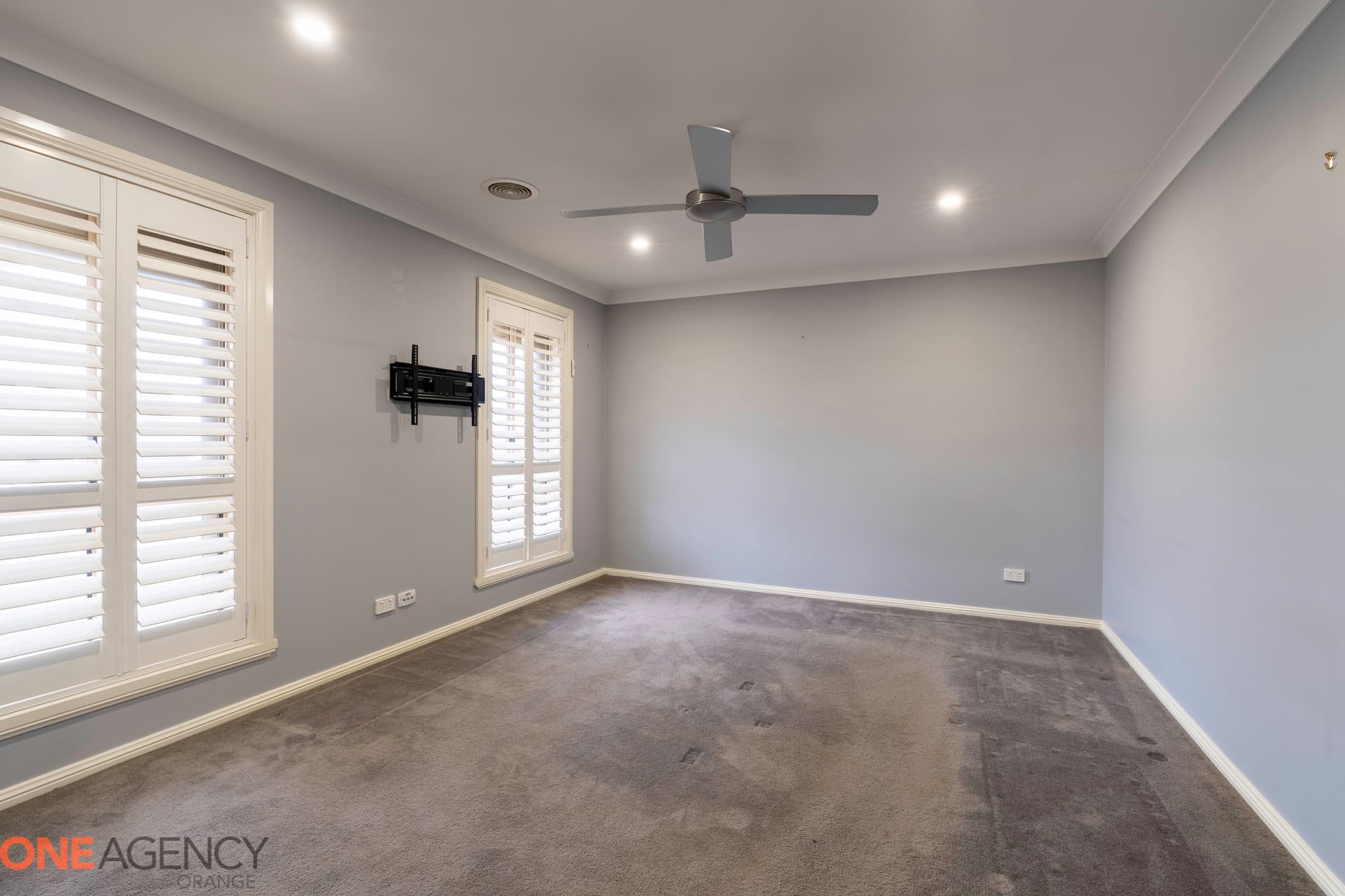48 Molloy Drive, Orange, Orange - Thumbnail 2