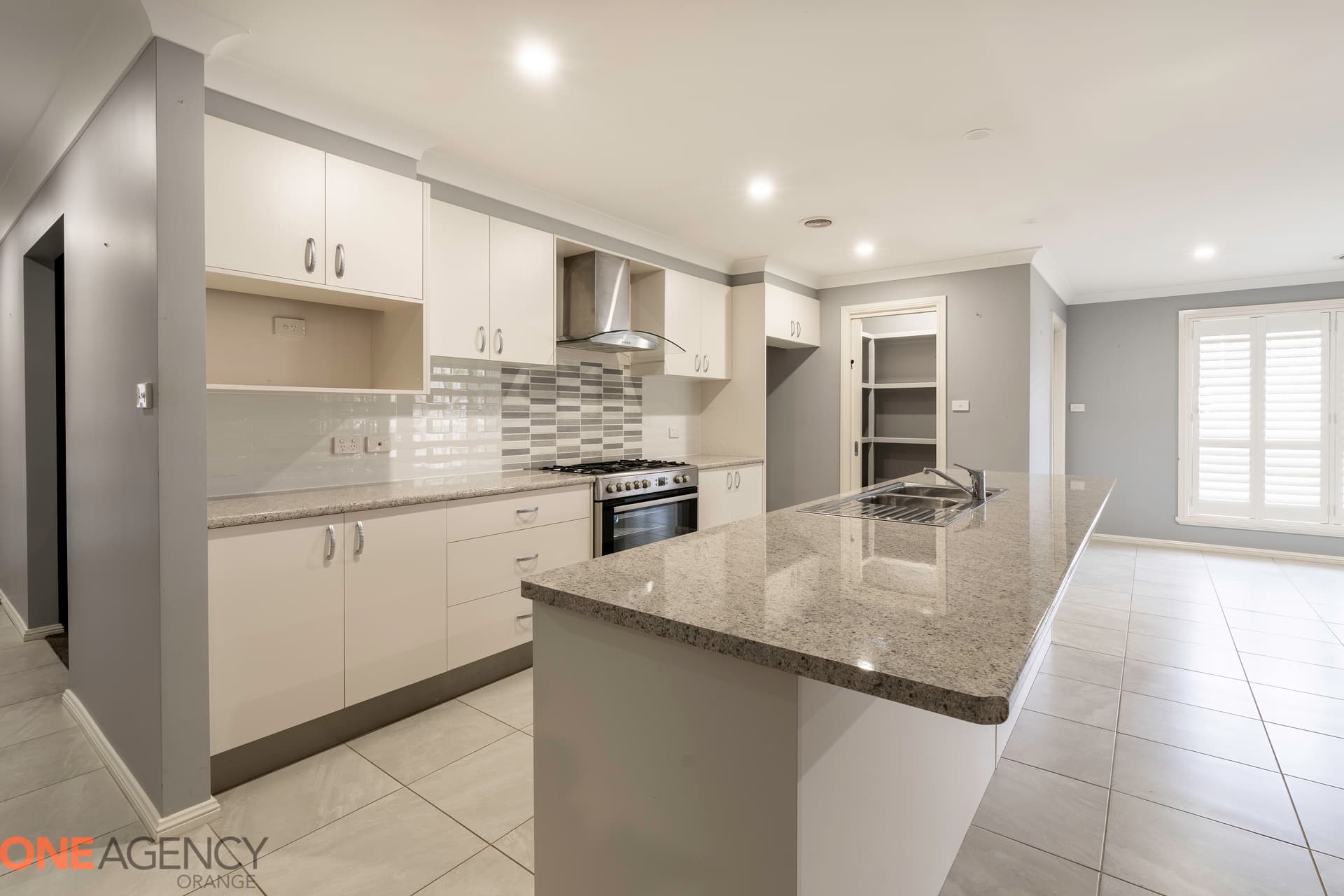 48 Molloy Drive, Orange, Orange - Thumbnail 5