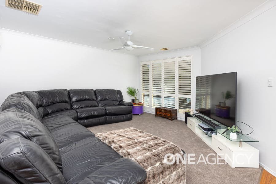 14 LAVENDER Place, Lake Albert, Lake Albert - Thumbnail 5