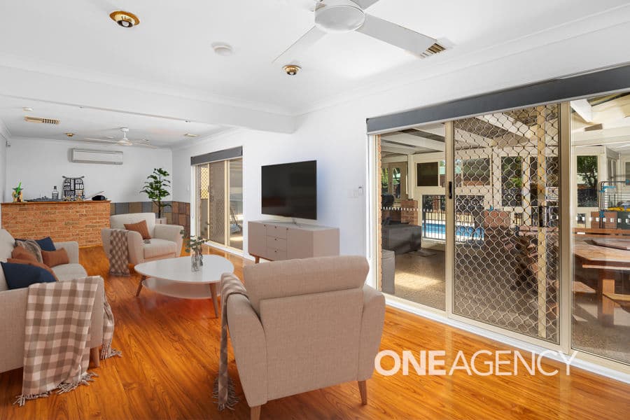 14 LAVENDER Place, Lake Albert, Lake Albert - Image 1