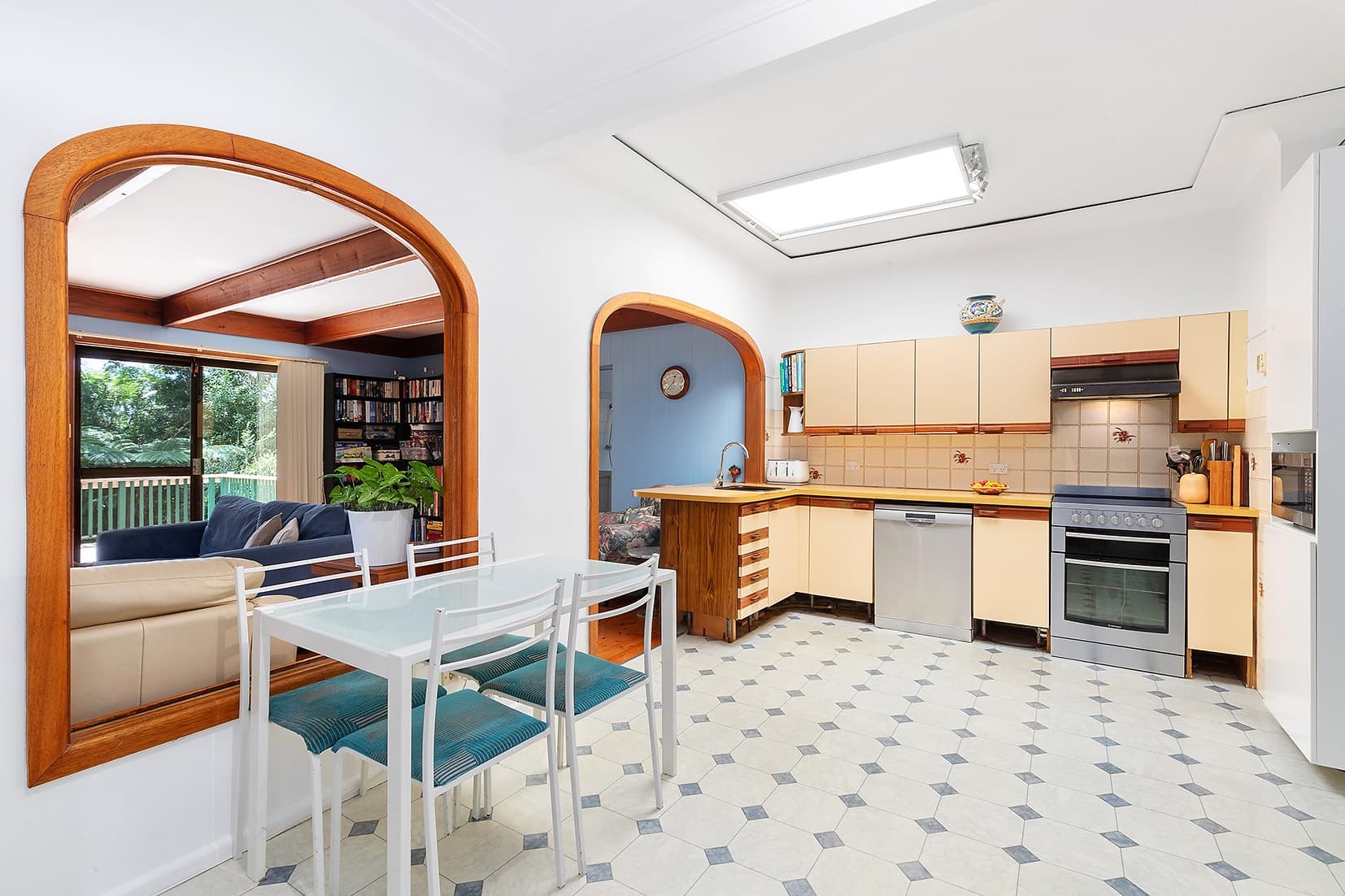 15 Holland Crescent, Frenchs Forest, Frenchs Forest - Thumbnail 3
