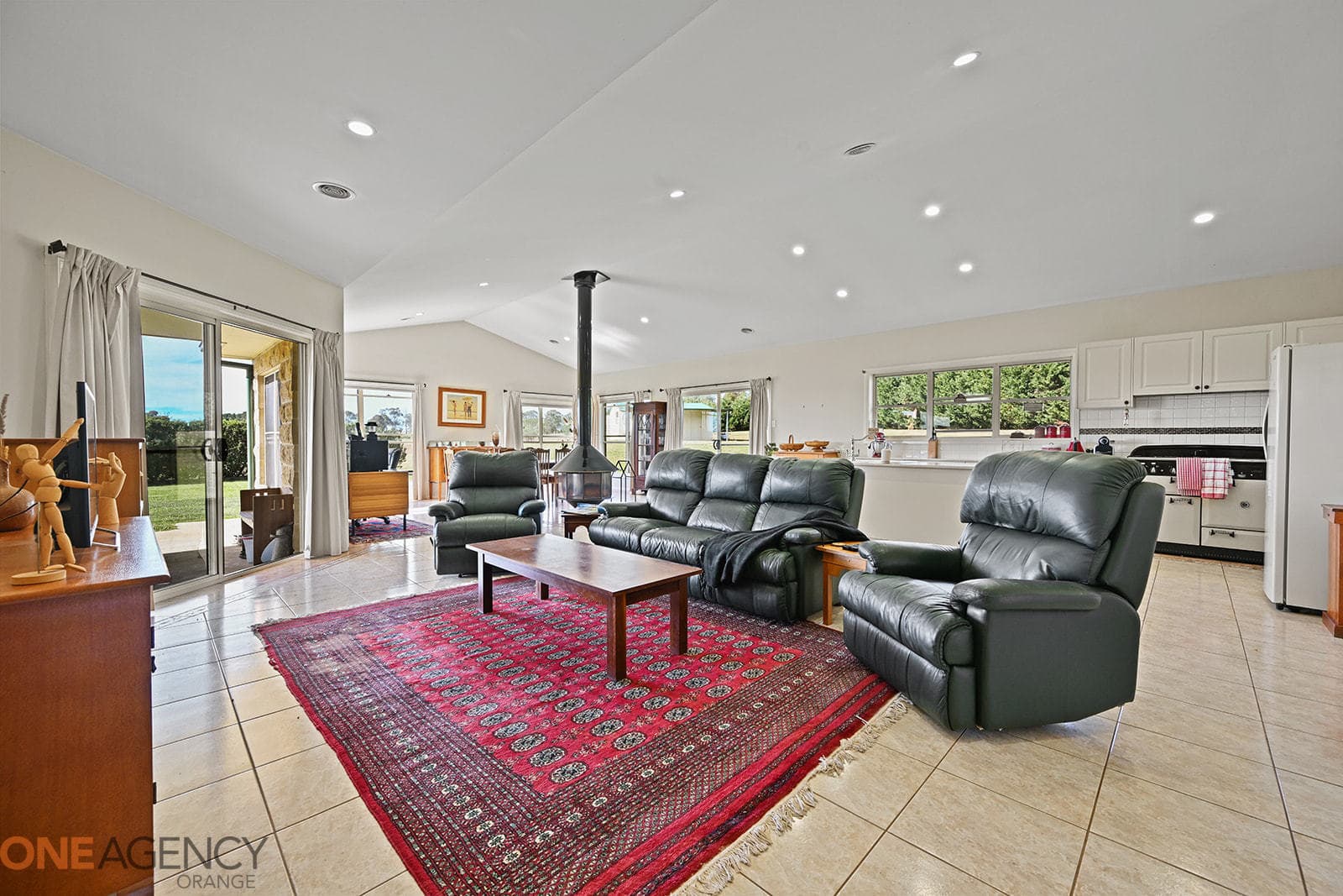 186 Charles Booth Way, Millthorpe, Millthorpe - Thumbnail 8