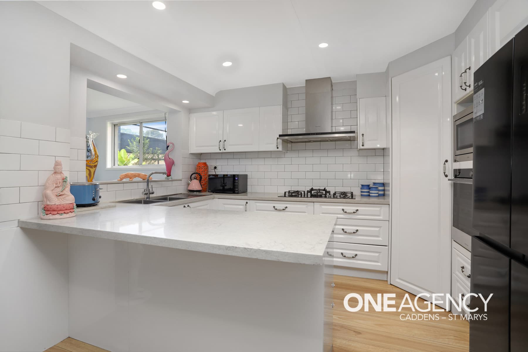6 Nambucca Place, Claremont Meadows, Claremont Meadows - Thumbnail 2