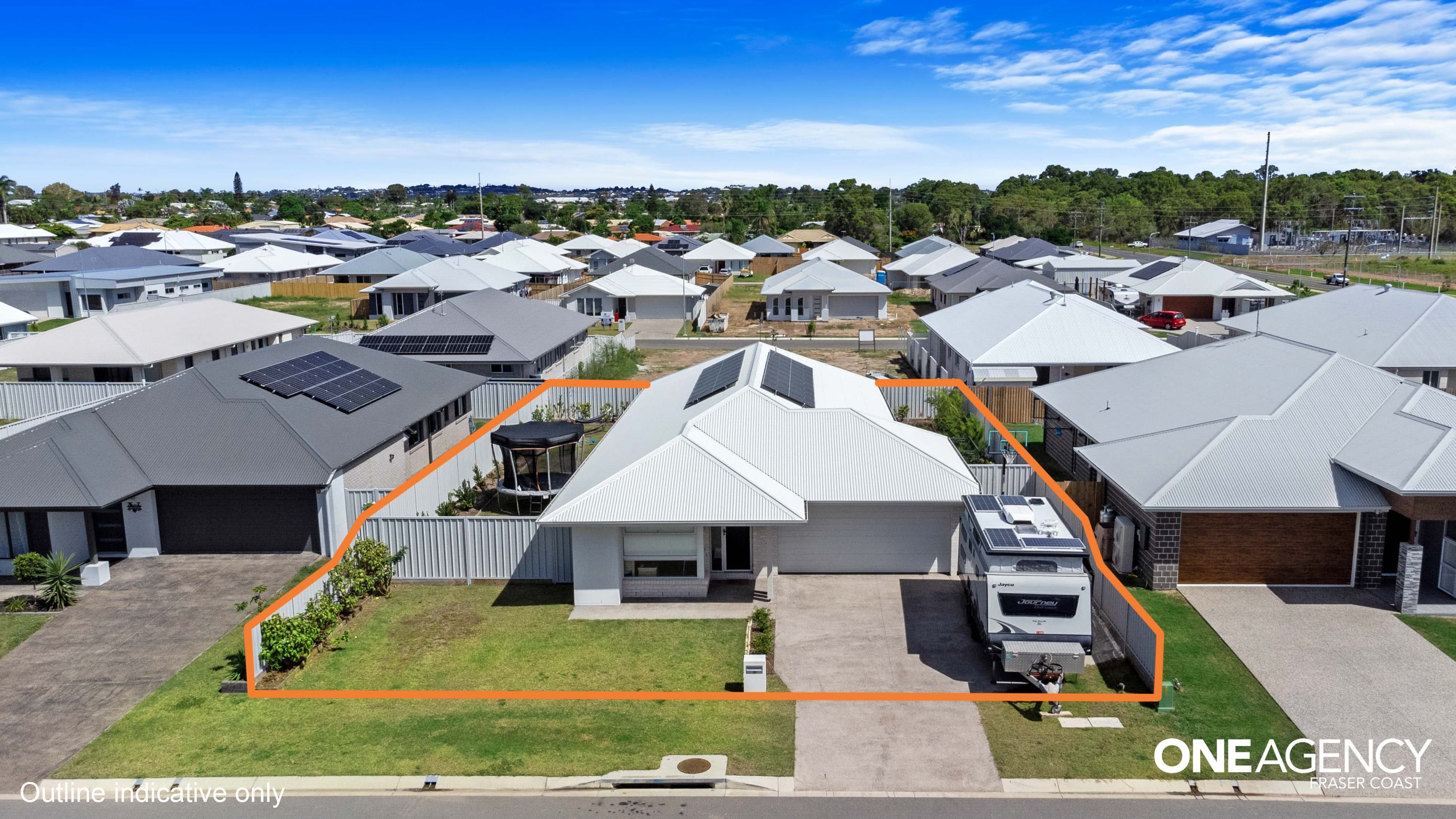 18 Quarterdeck Avenue, Pialba, Pialba - Image 1