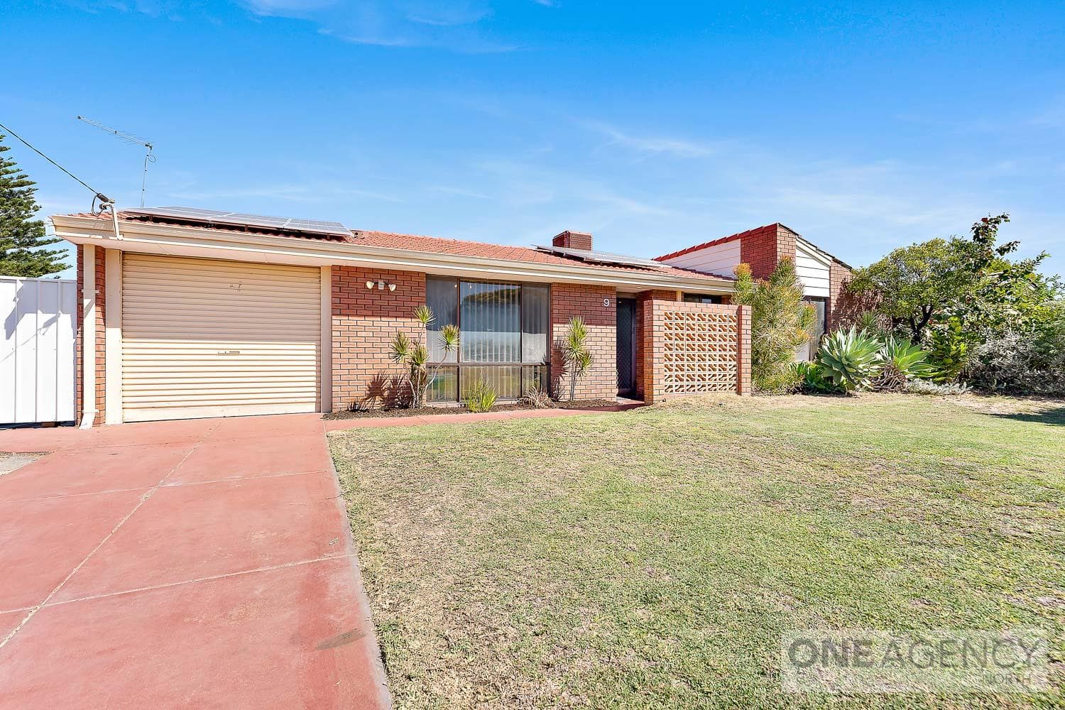 9 Hennessy Way, Rockingham, Rockingham - Image 1