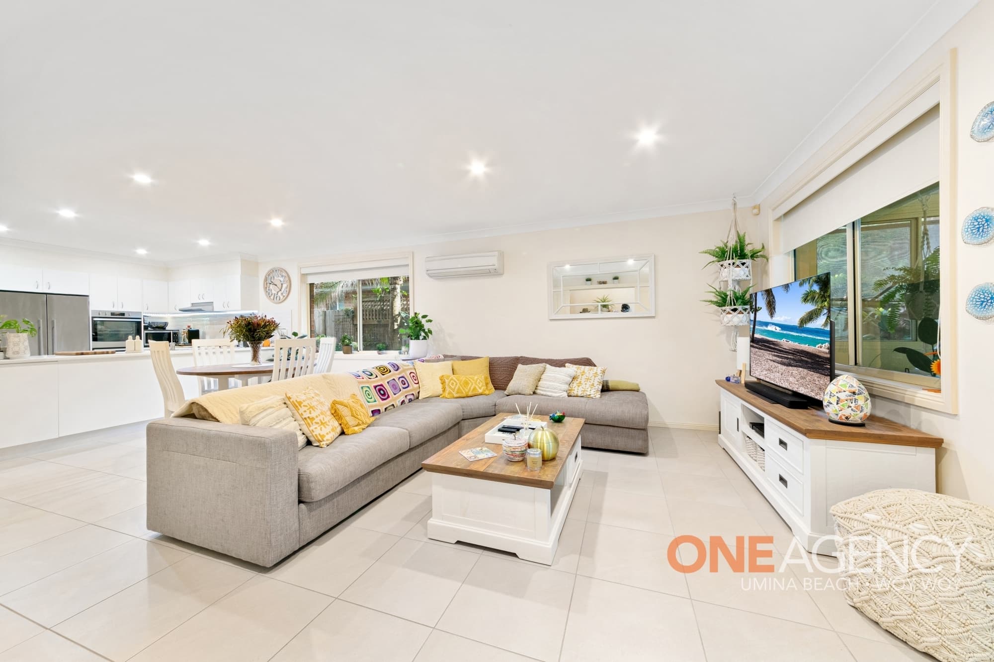8 Janet Avenue, Umina Beach, Umina Beach - Thumbnail 3