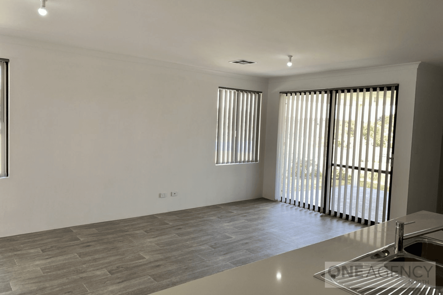 87 Hobbs Avenue, Como, Como - Thumbnail 2