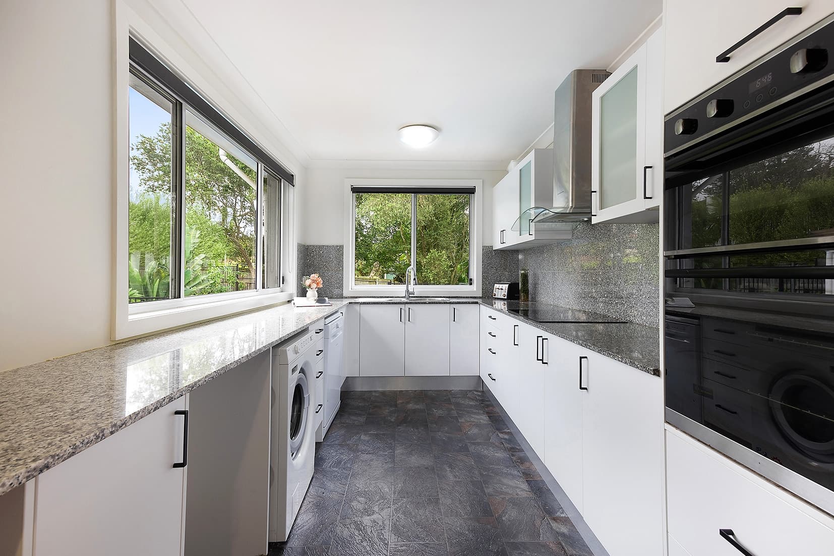 5 Spence Place, Belrose, Belrose - Thumbnail 4