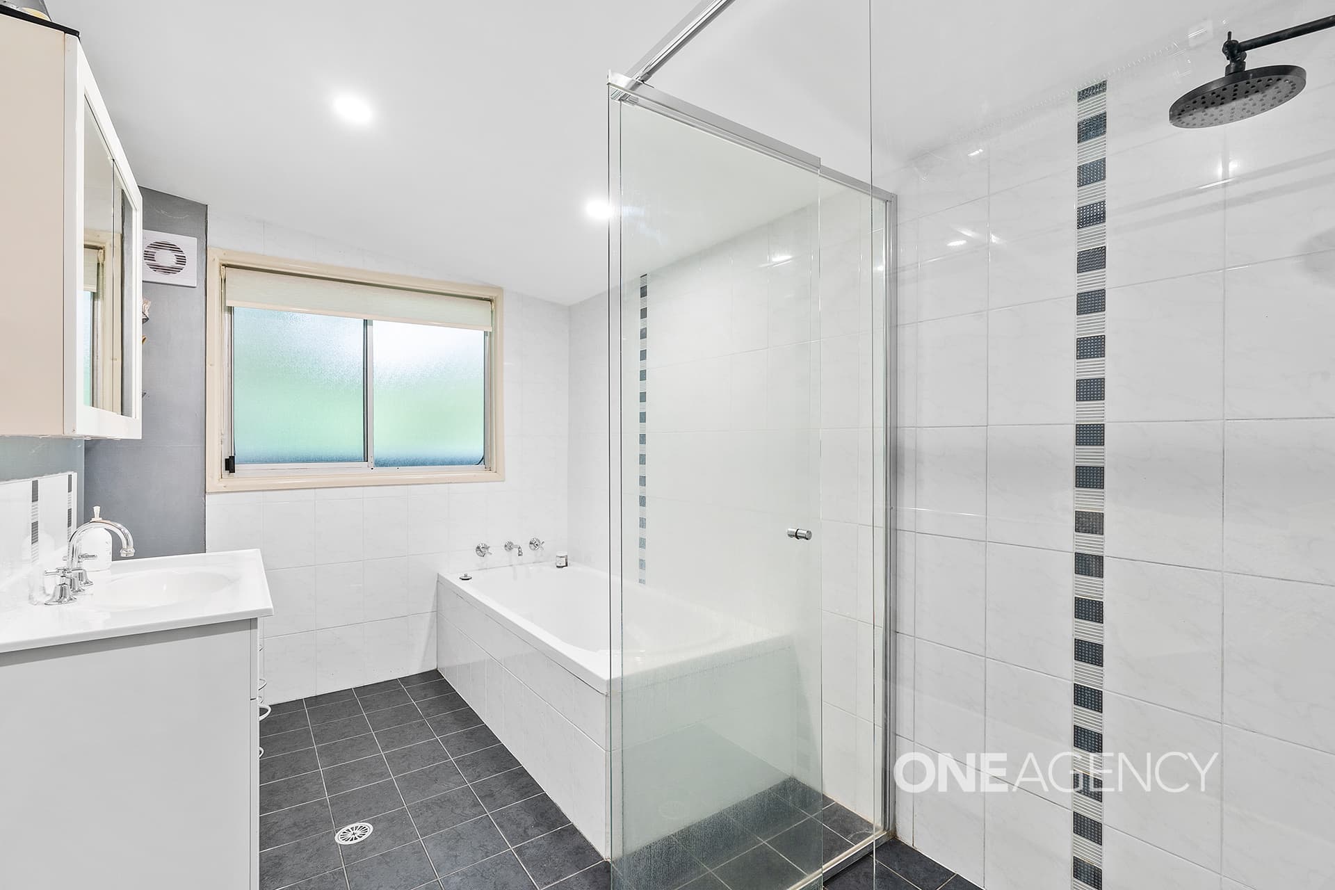 21 Page Avenue, North Nowra, North Nowra - Thumbnail 7