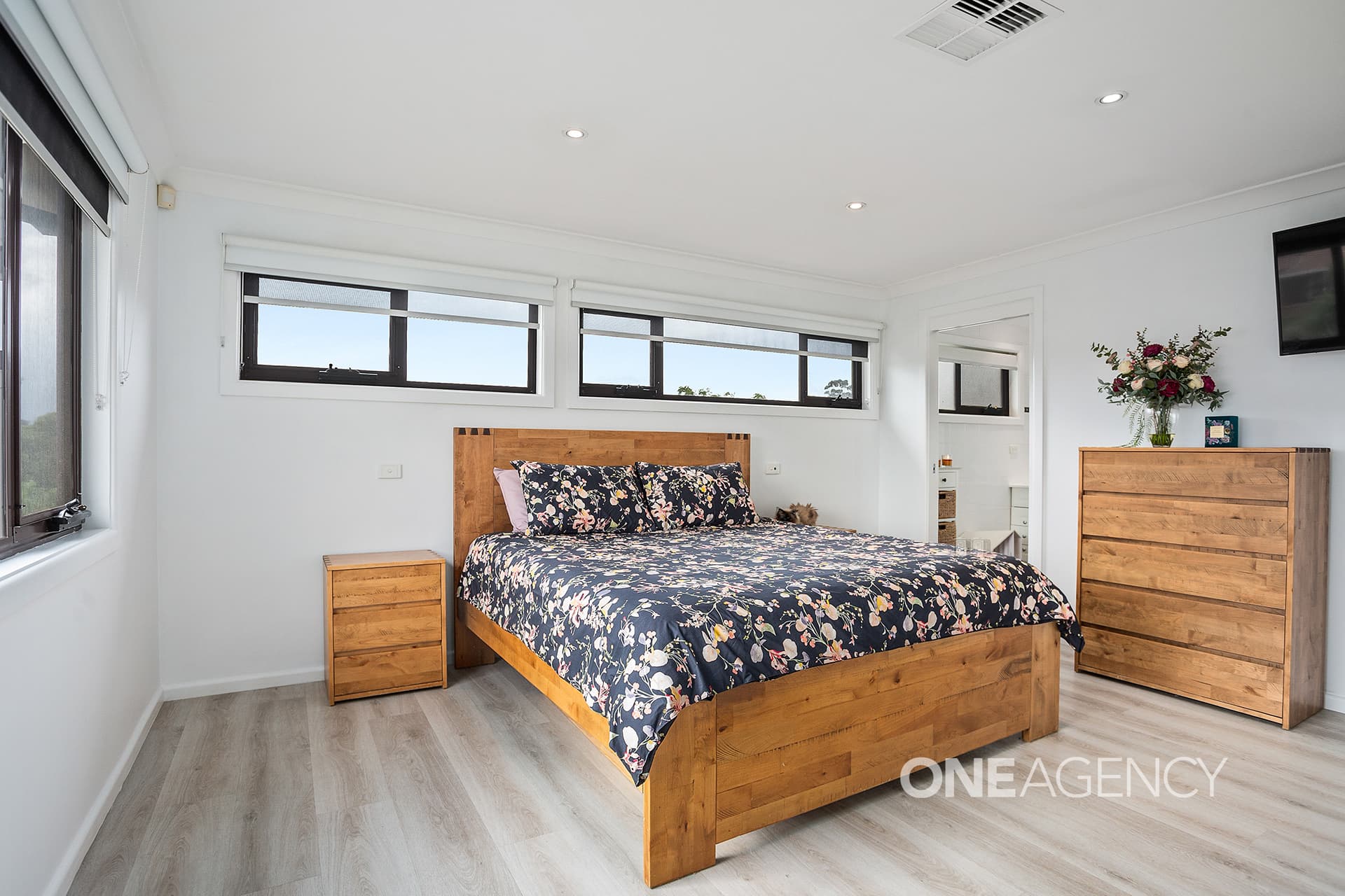 19 Minda Crescent, Oak Flats, Oak Flats - Thumbnail 6