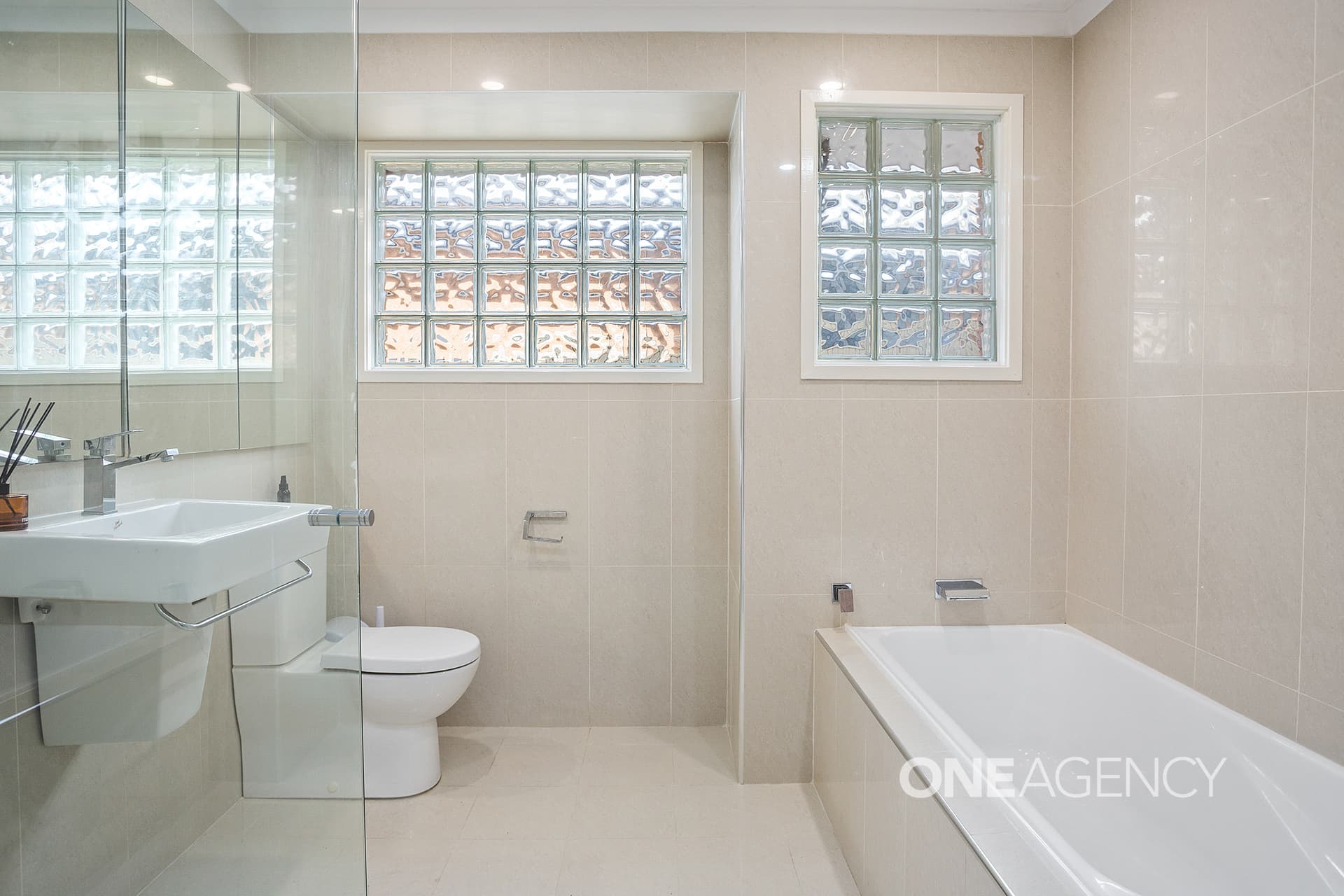 19 Minda Crescent, Oak Flats, Oak Flats - Thumbnail 7