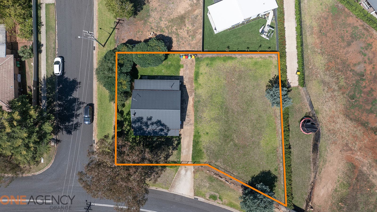 57 Racecourse Road, Orange, Orange - Thumbnail 2