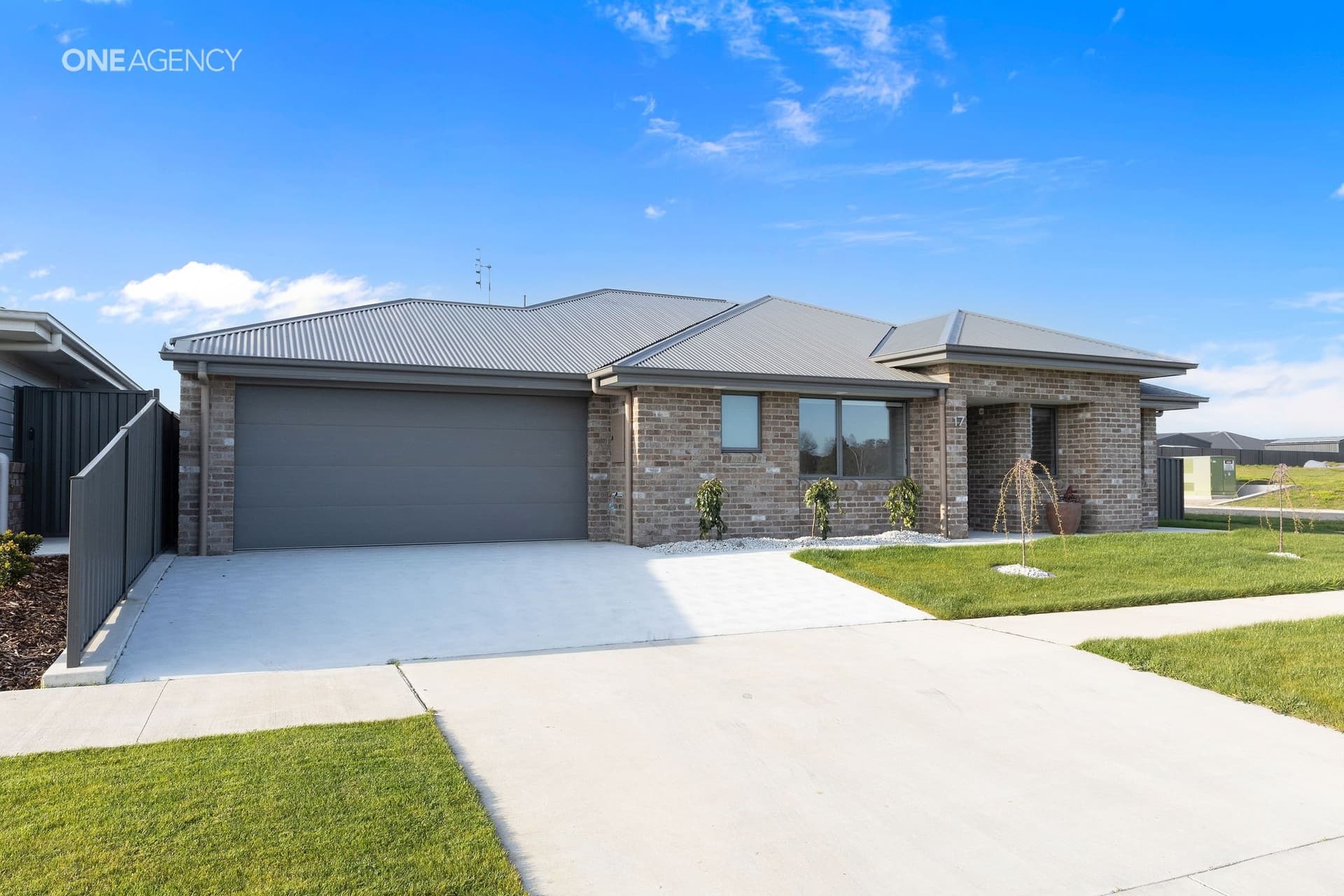 17 Magnolia Avenue, Latrobe, Latrobe - Thumbnail 2