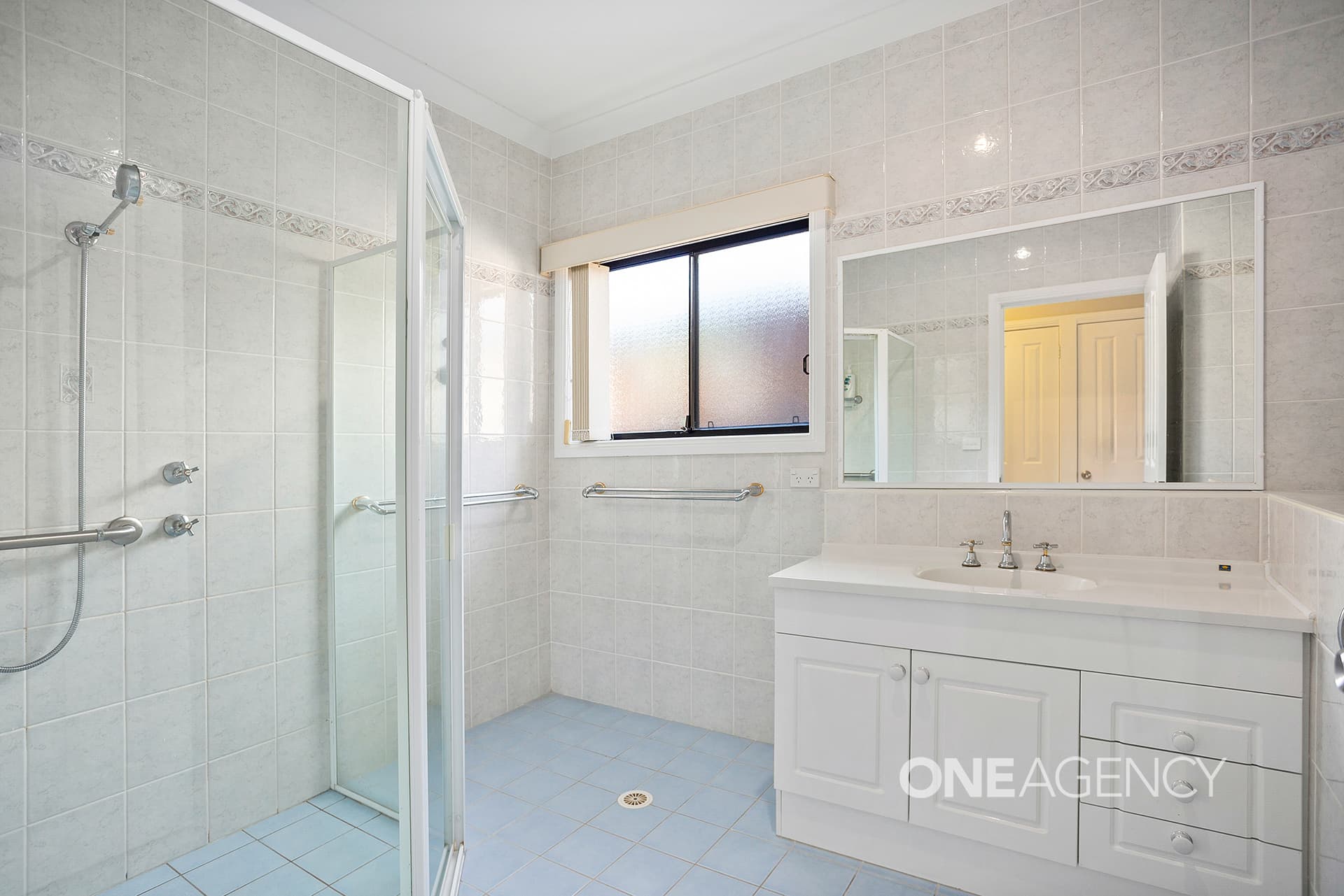 12 Longley Grove, Kanahooka, Kanahooka - Thumbnail 5
