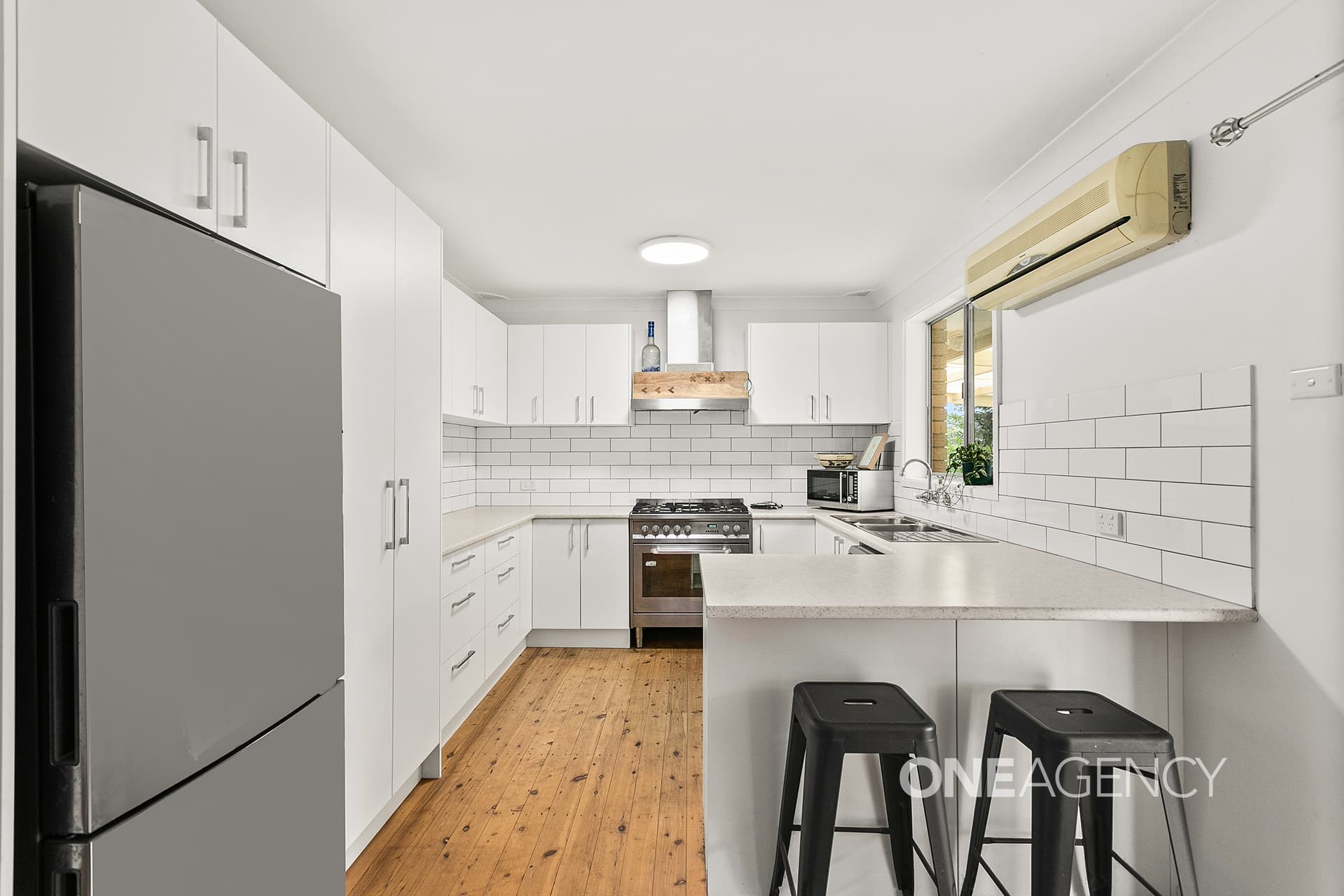 121 Jacaranda Avenue, Figtree, Figtree - Thumbnail 2