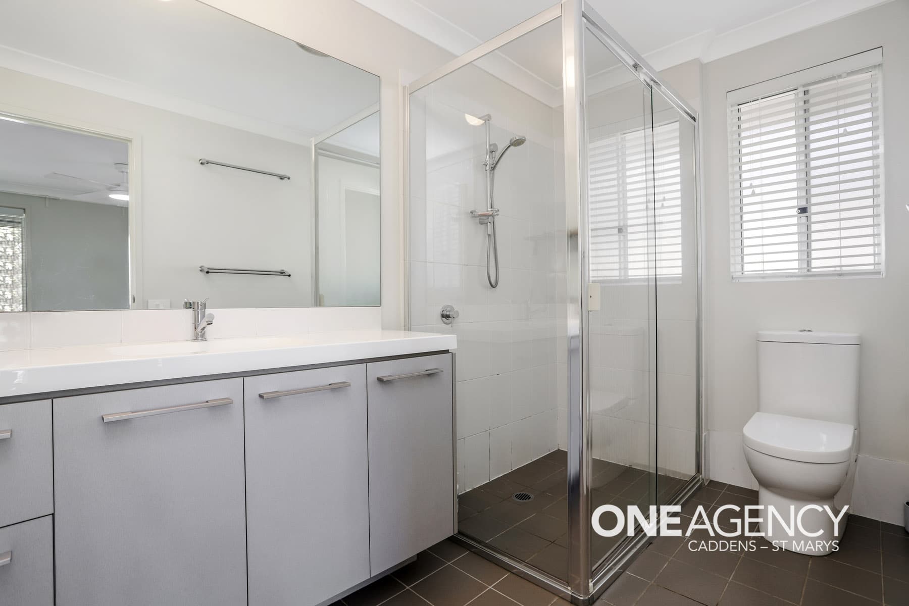 12 Coachwood Drive, Claremont Meadows, Claremont Meadows - Thumbnail 8