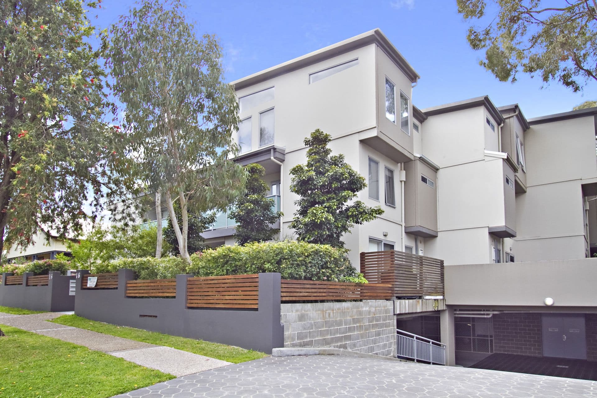 6/16-18 Merton Street, Sutherland, Sutherland - Image 1