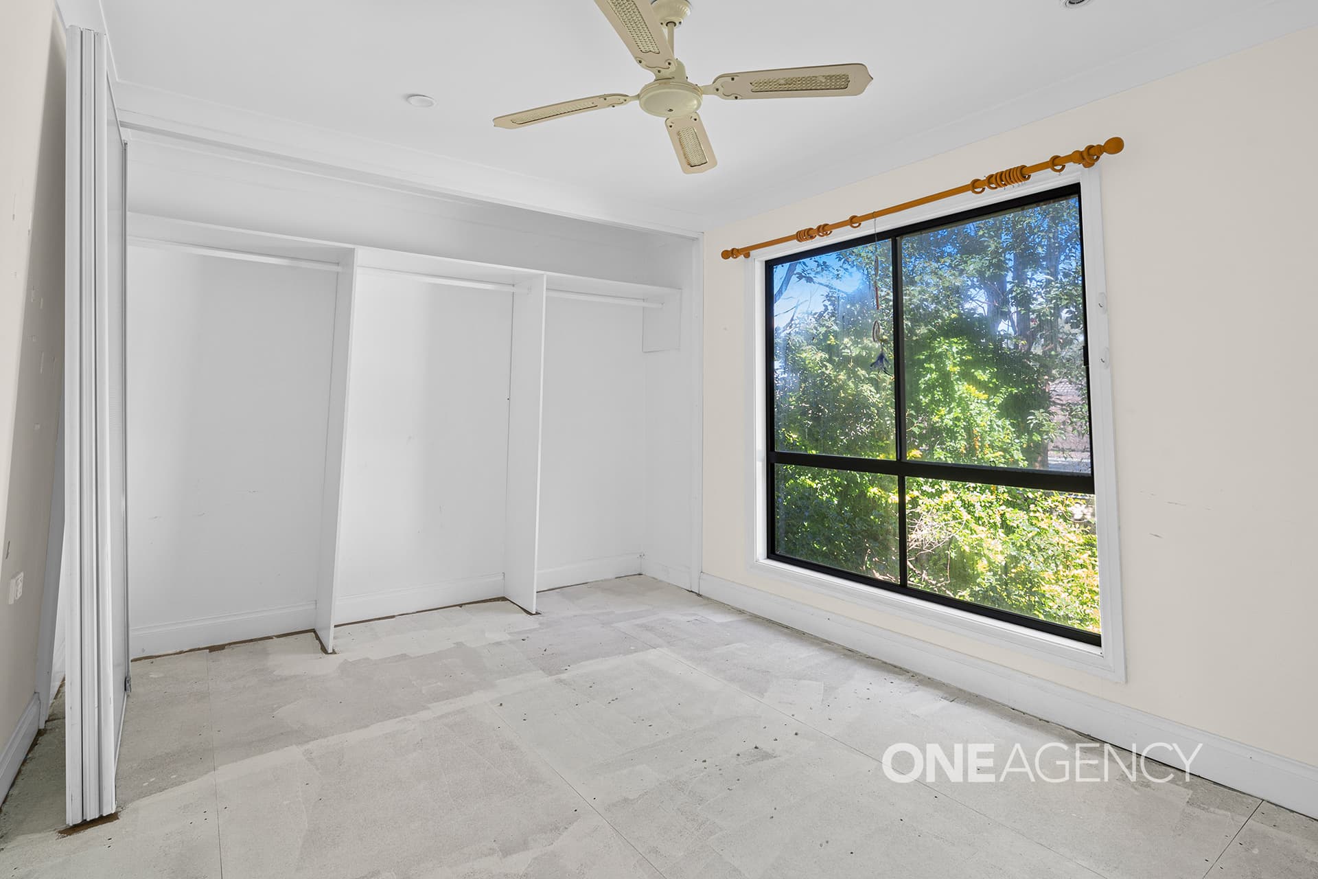 26 Yeovil Drive, Bomaderry, Bomaderry - Thumbnail 4