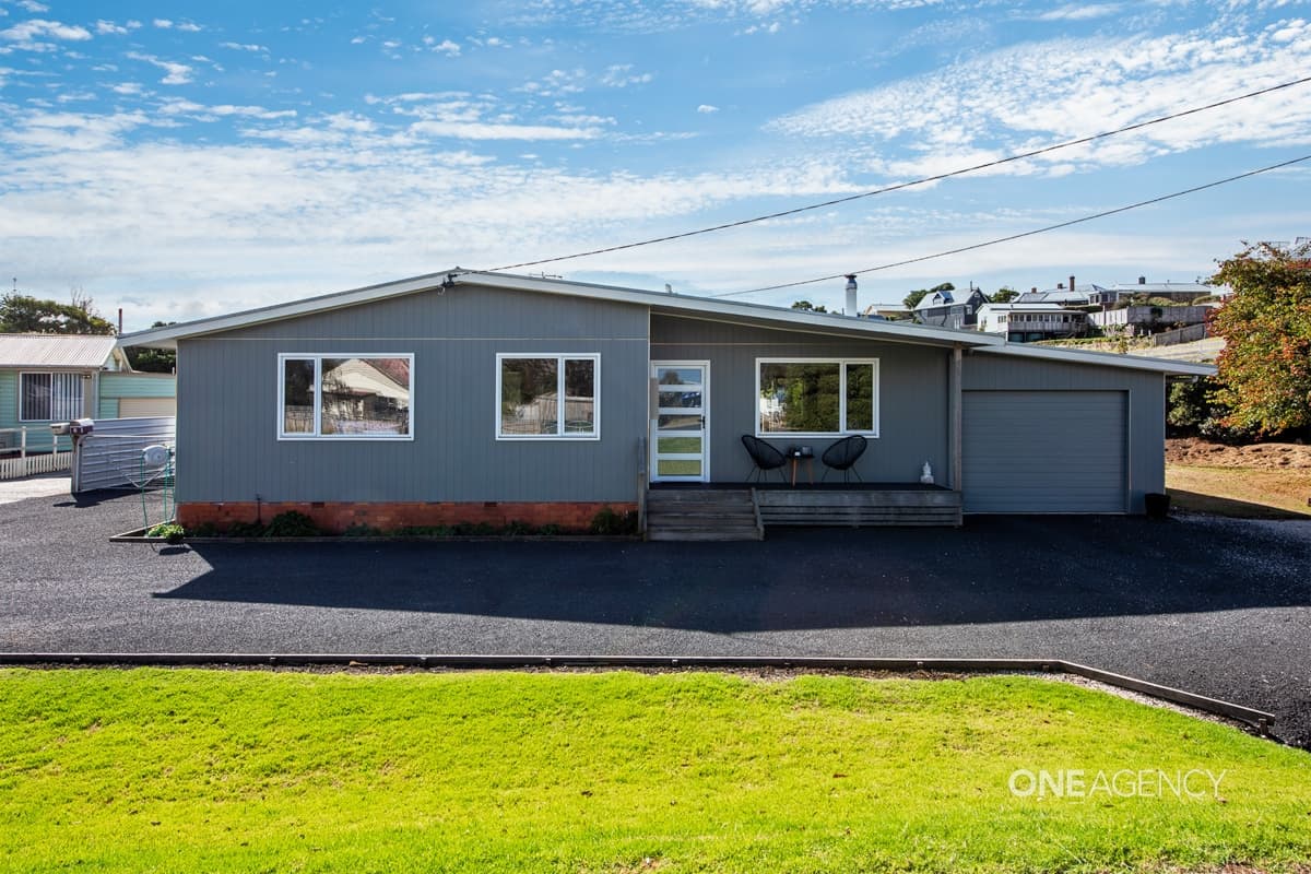 2 Victoria Street, Stanley, Stanley - Image 1