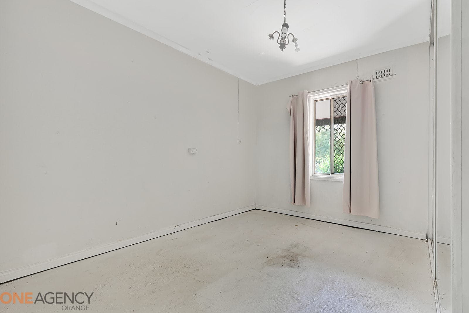 250 Byng Street, Orange, Orange - Thumbnail 5