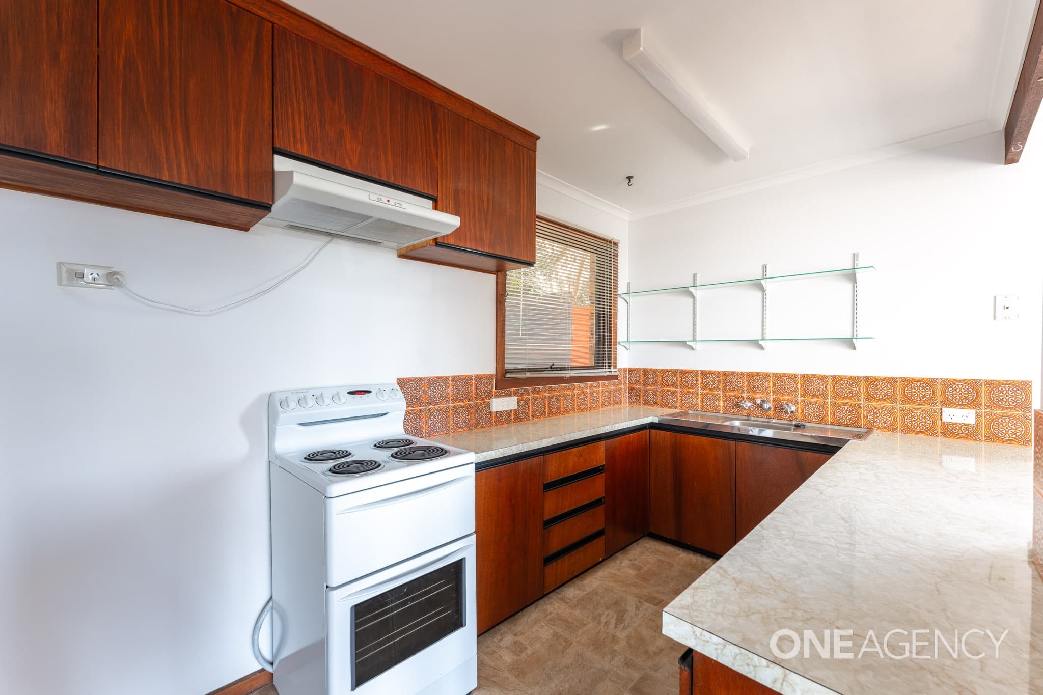 4/11-13 Stitz Street, Cooee, Cooee - Thumbnail 8