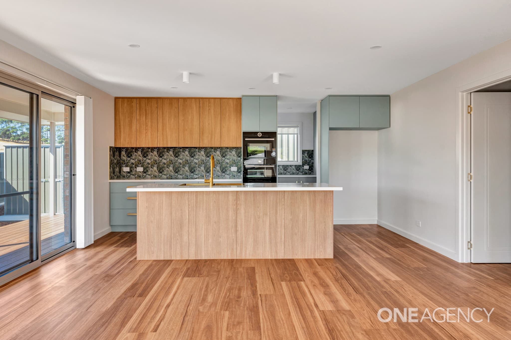 2A Janet Drive, Park Grove, Park Grove - Thumbnail 2
