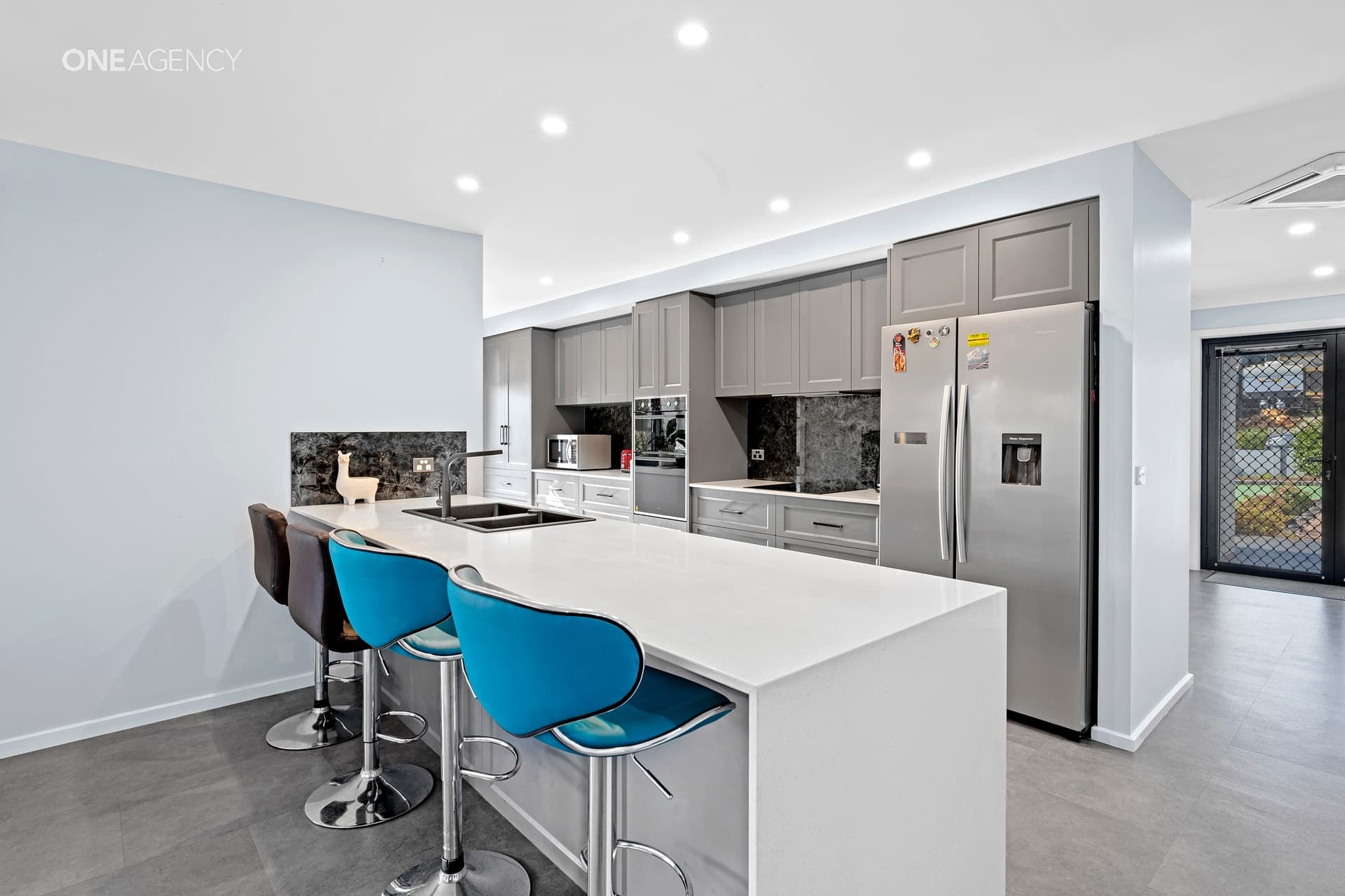 28 Hedstrom Drive, Stony Rise, Stony Rise - Thumbnail 2