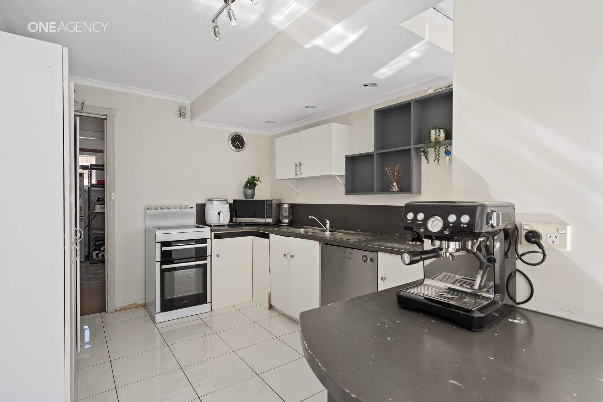 155 Nixon Street, Devonport, Devonport - Thumbnail 5