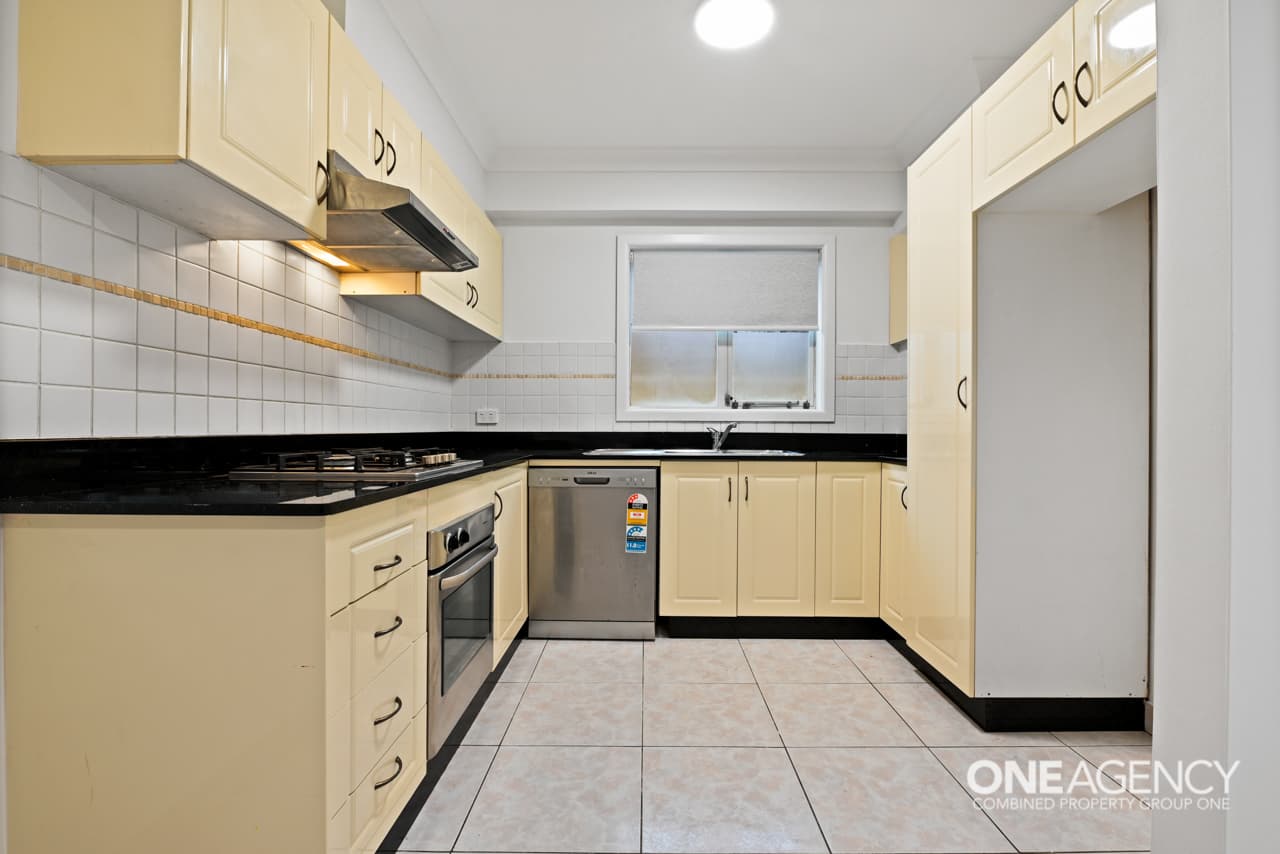 4/3 Rena Street, South Hurstville, South Hurstville - Thumbnail 3