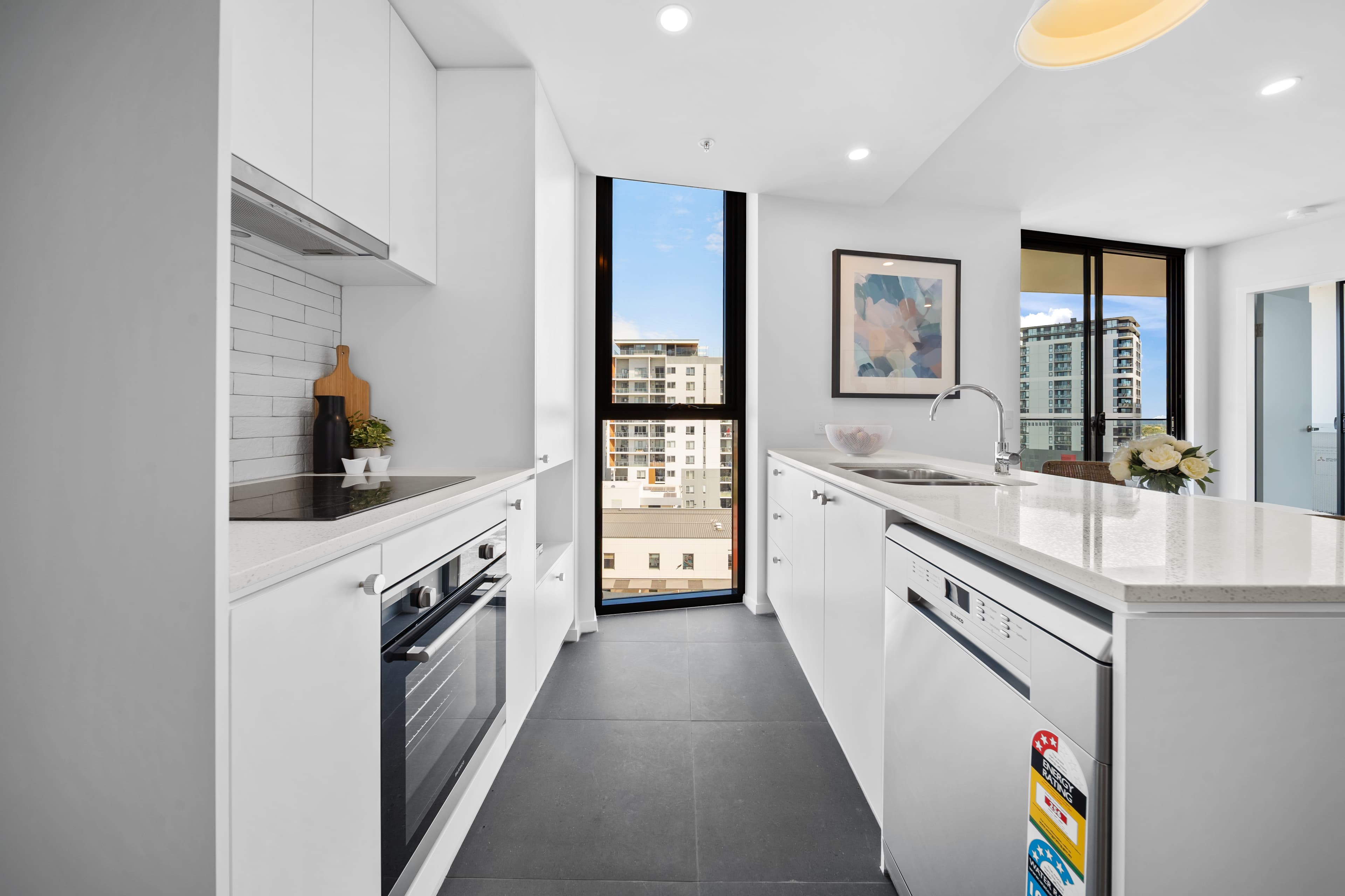 602/90 Swain Street, Gungahlin, Gungahlin - Thumbnail 4