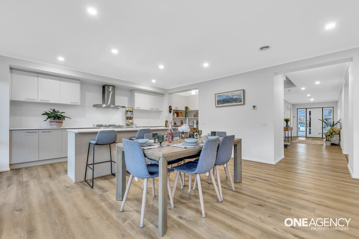 372 Saltwater Promenade, Point Cook, Point Cook - Thumbnail 6