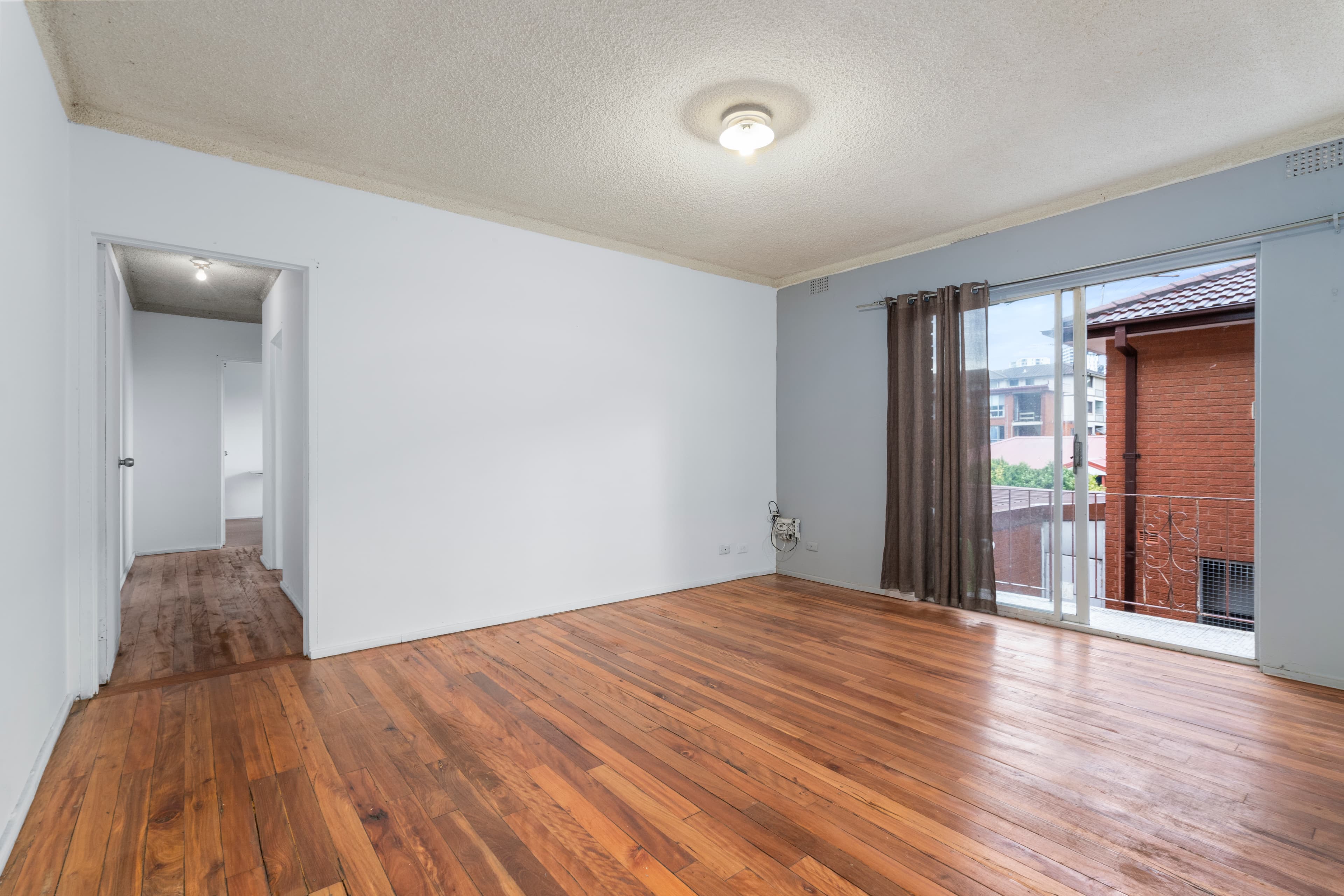 2/8 Collimore Avenue, Liverpool, Liverpool - Thumbnail 2