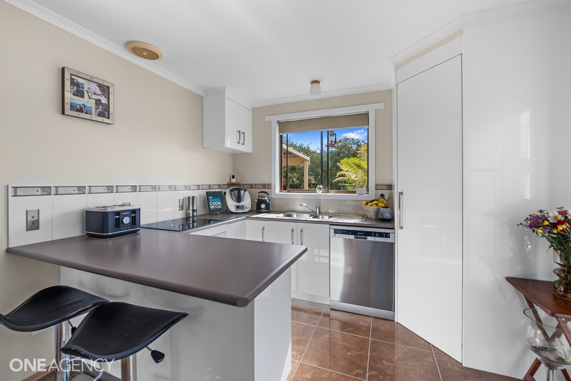 41 John Street, East Devonport, East Devonport - Thumbnail 3