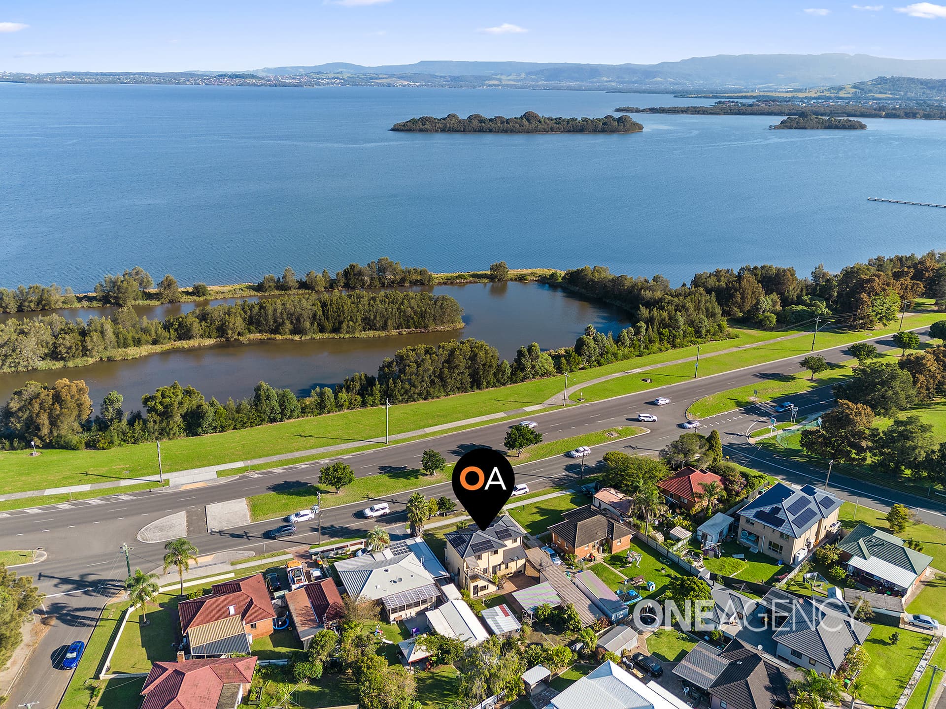 460 Northcliffe Drive, Berkeley, Berkeley - Thumbnail 2