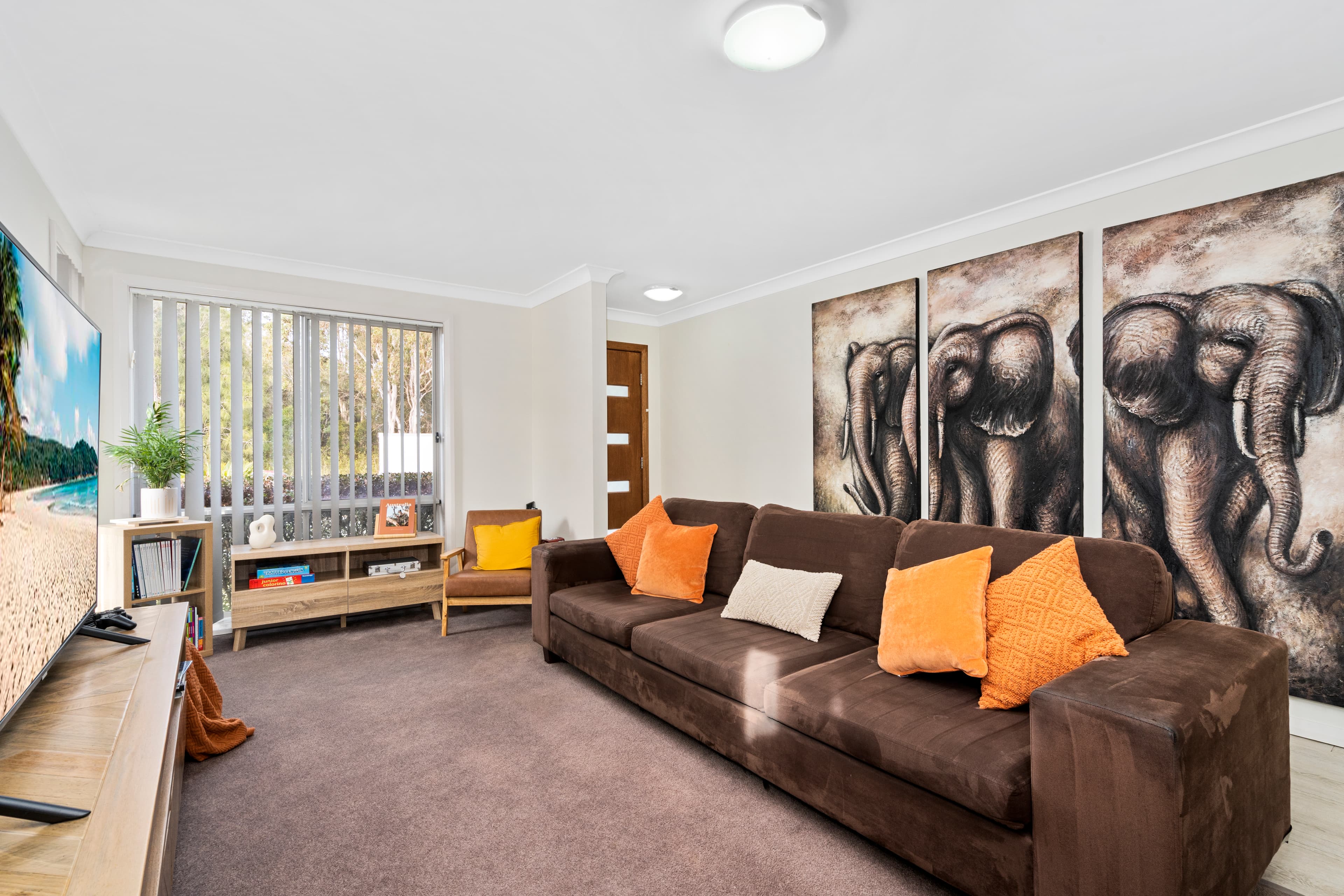 26 Sarah Hollands Drive, Carnes Hill, Carnes Hill - Thumbnail 4