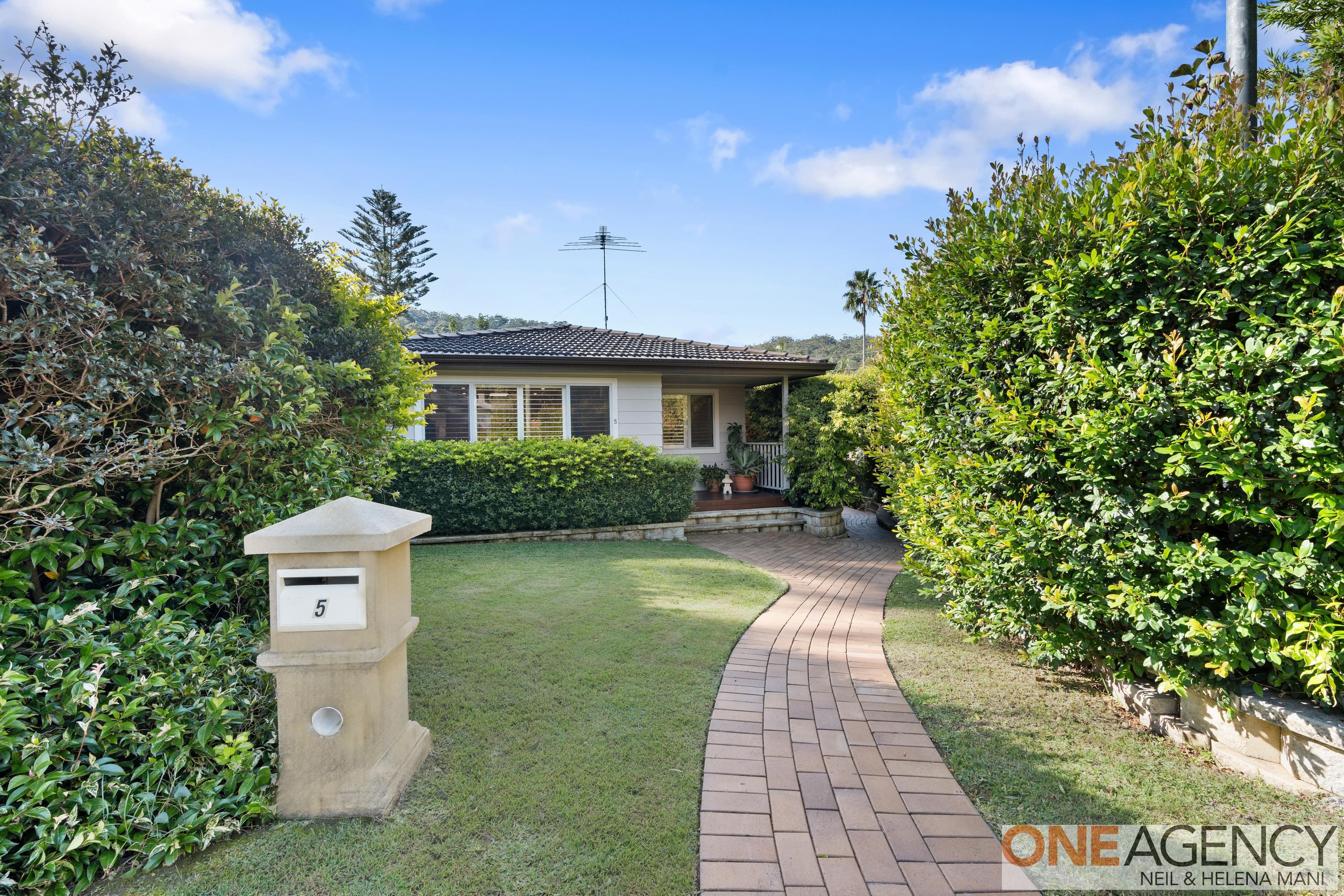 5 Diana Street, East Gosford, East Gosford - Image 1