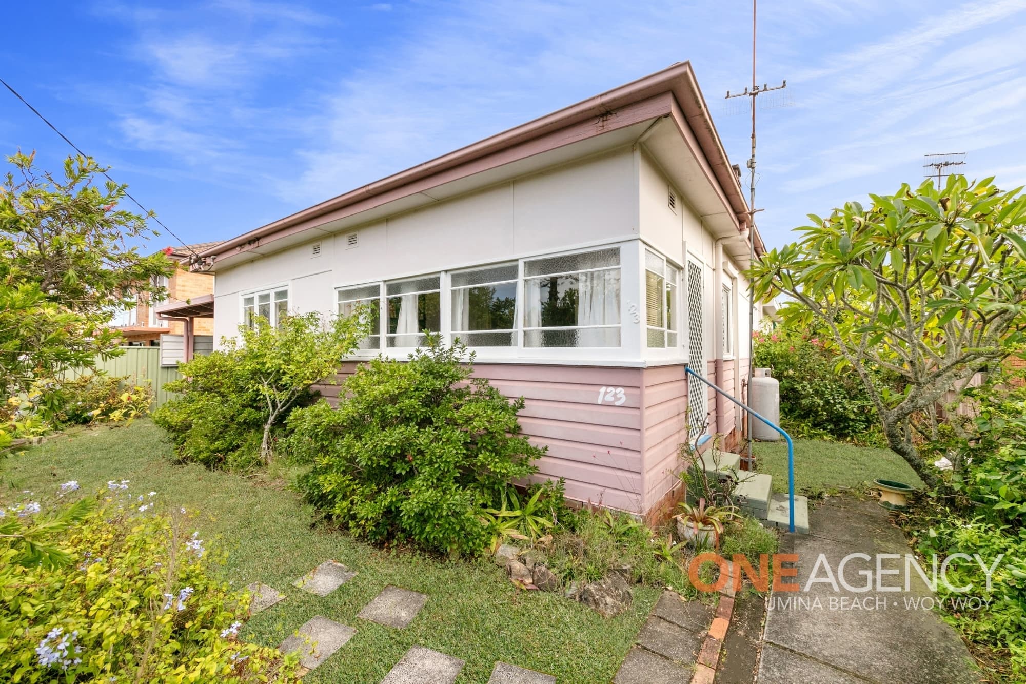 123 Broken Bay Road, Ettalong Beach, Ettalong Beach - Image 1