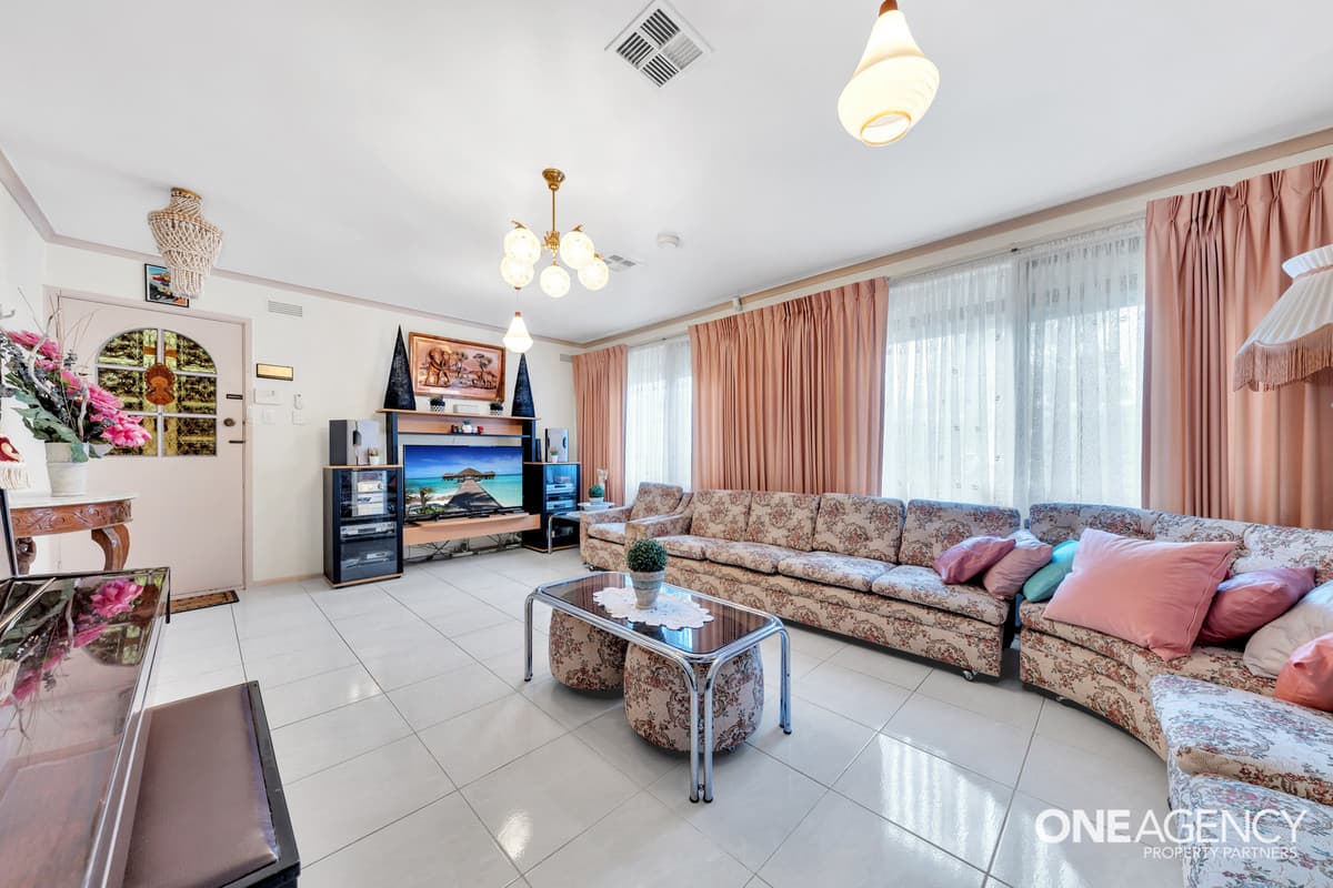 2 Balmoral Street, Laverton, Laverton - Thumbnail 4