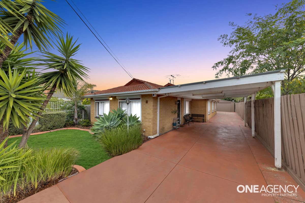 2 Balmoral Street, Laverton, Laverton - Image 1