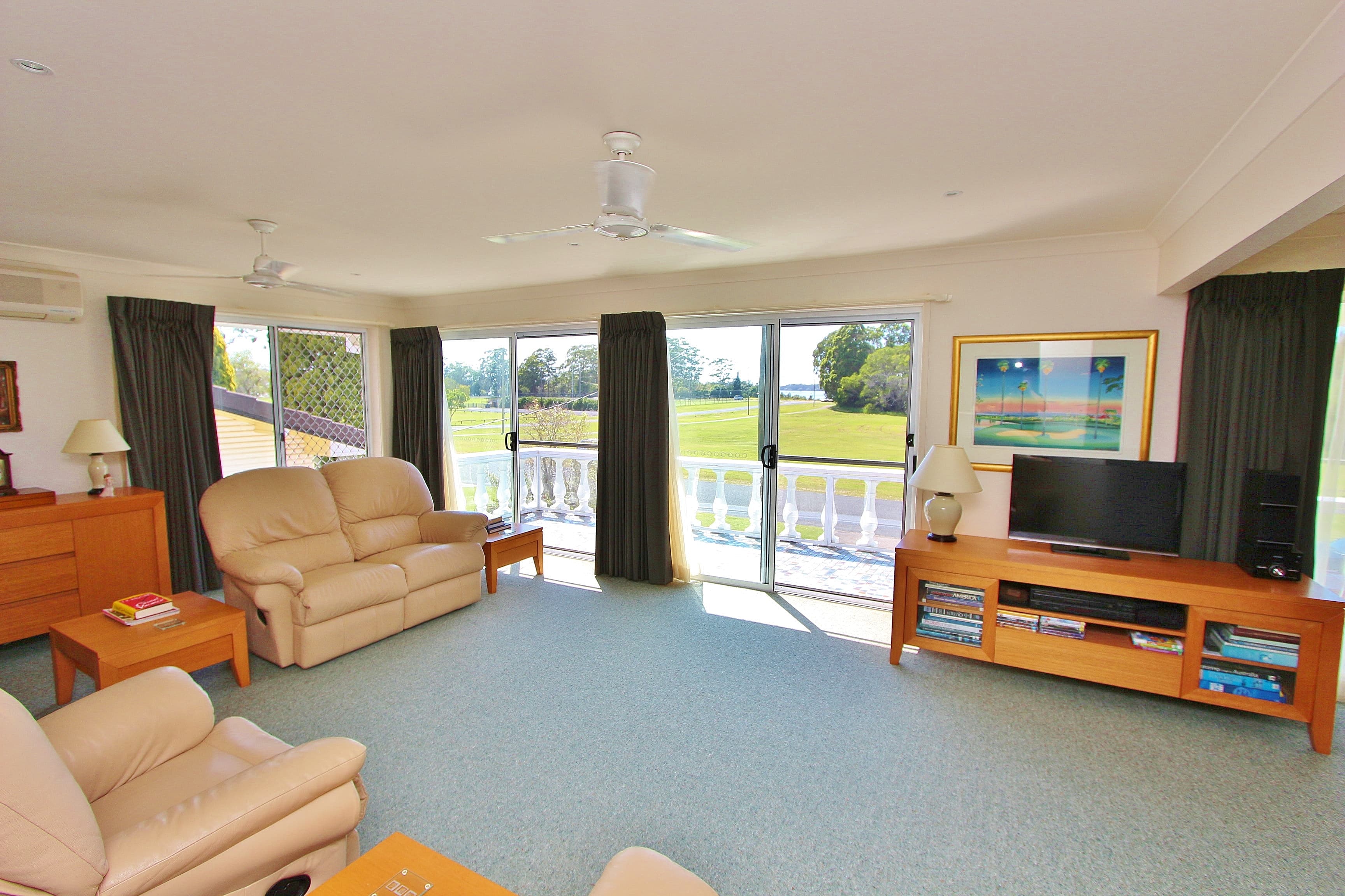 16 McLennan Street, Laurieton, Laurieton - Thumbnail 2