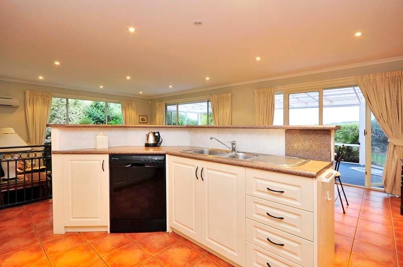 18 Poplar Parade, Youngtown, Youngtown - Thumbnail 7