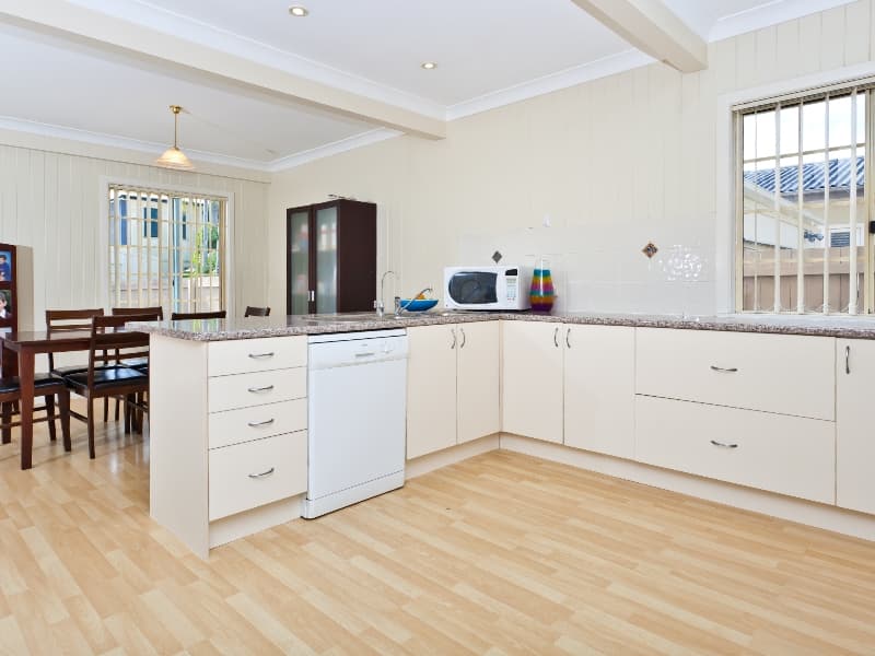 32 Ella Street, Redcliffe, Redcliffe - Thumbnail 6