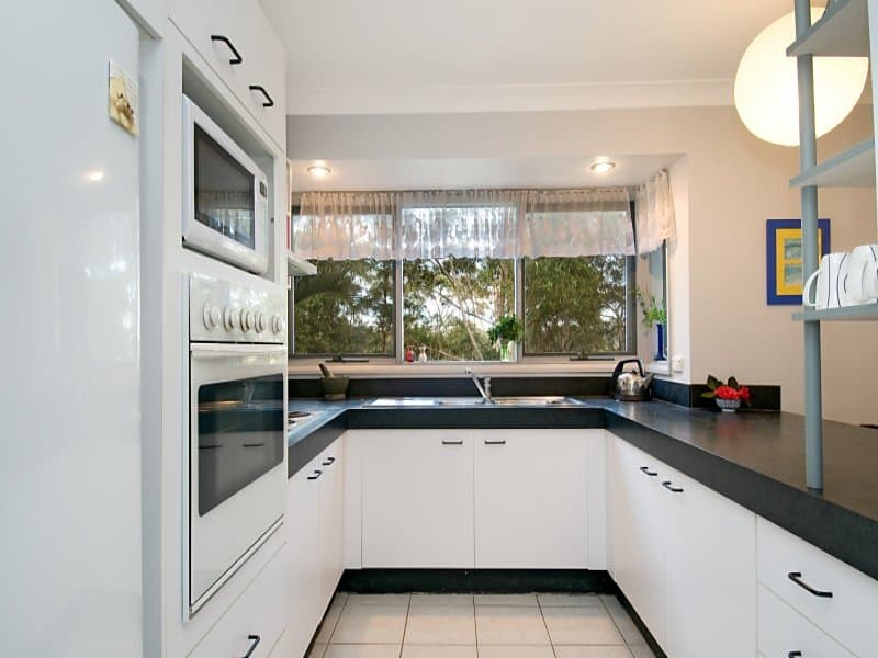 145 Lakeshore Drive, North Avoca, NSW 2260, North Avoca - Thumbnail 2