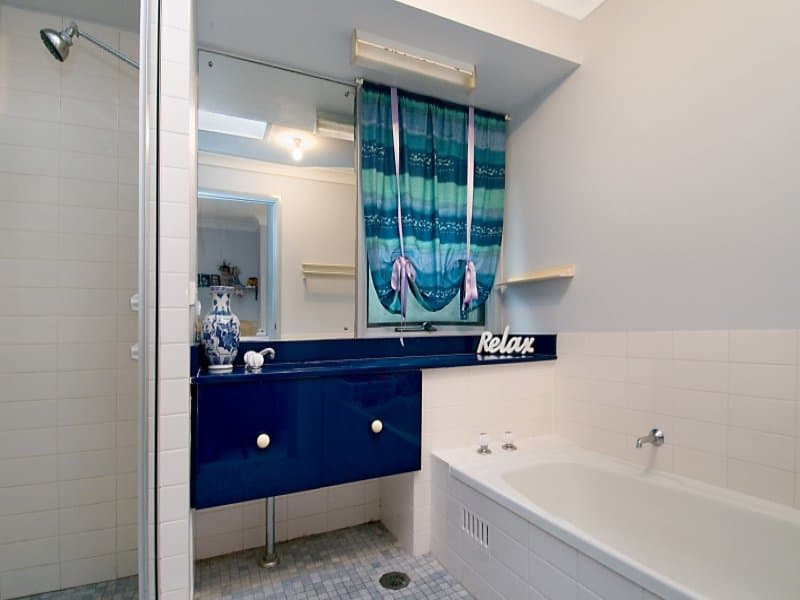 145 Lakeshore Drive, North Avoca, NSW 2260, North Avoca - Thumbnail 4