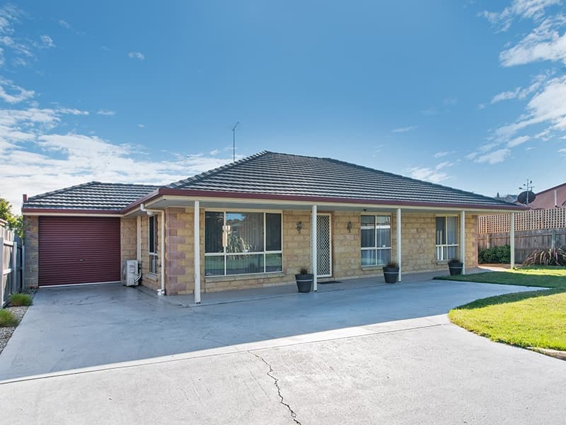 49 Rothesay Close, Newnham, Newnham - Image 1