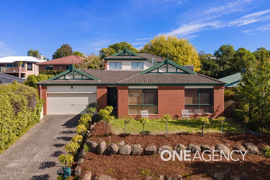 14 ROBERTS Way, Kooringal, Kooringal - Thumbnail 2