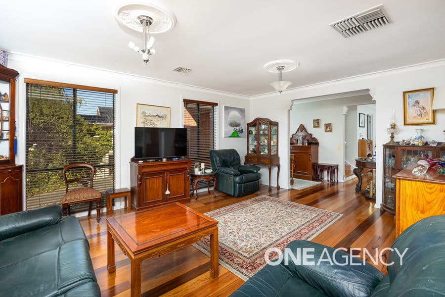 14 ROBERTS Way, Kooringal, Kooringal - Thumbnail 3