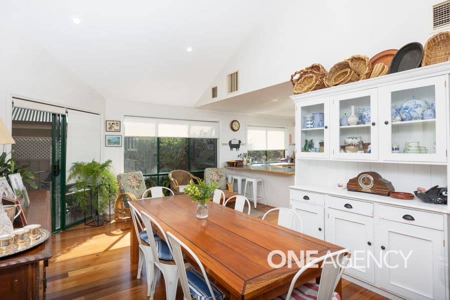 14 ROBERTS Way, Kooringal, Kooringal - Thumbnail 4
