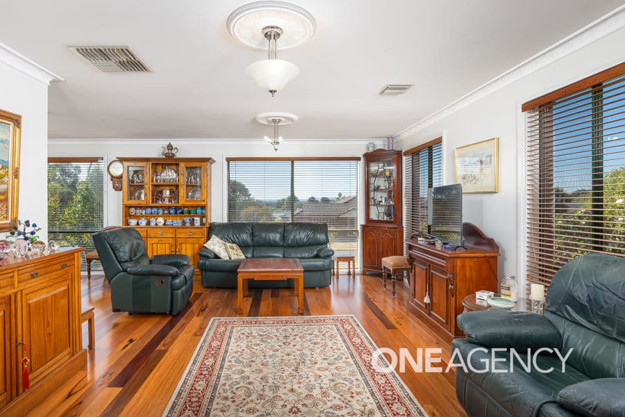 14 ROBERTS Way, Kooringal, Kooringal - Thumbnail 5