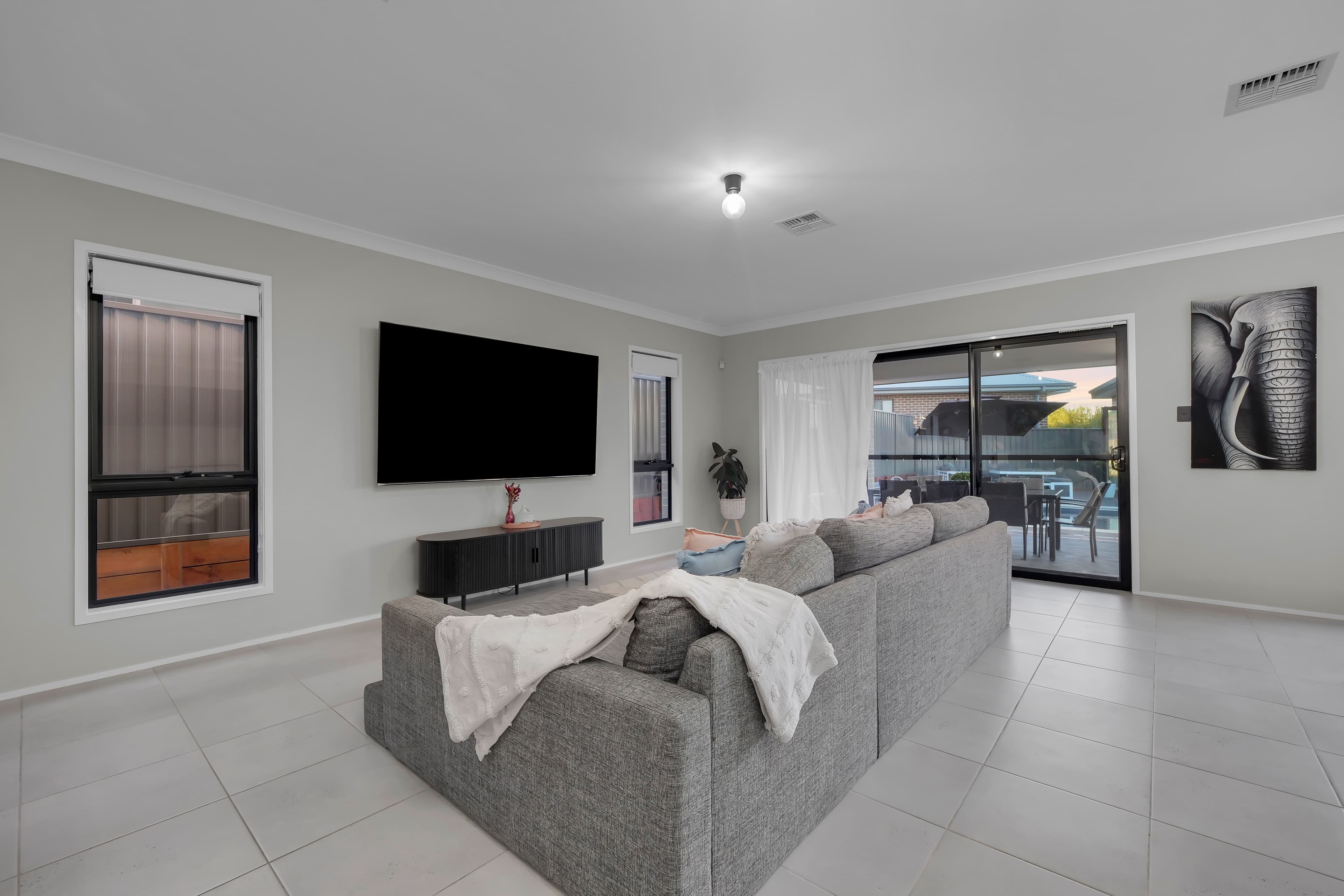 7 Agnes Place, Thirlmere, Thirlmere - Thumbnail 5
